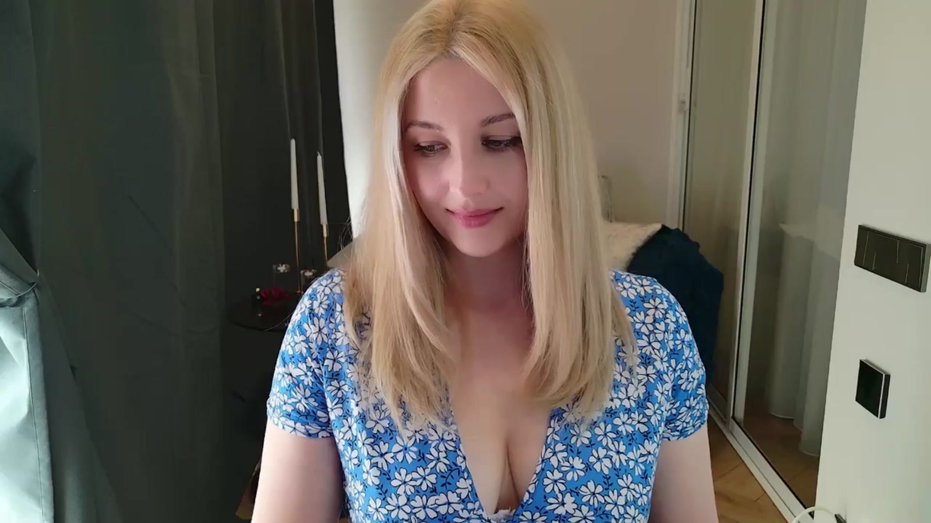 Gallery image thumbnail from Rockn_Grace's myfreecams stream on, 03/31/2026, 08:54 image 2 of 20