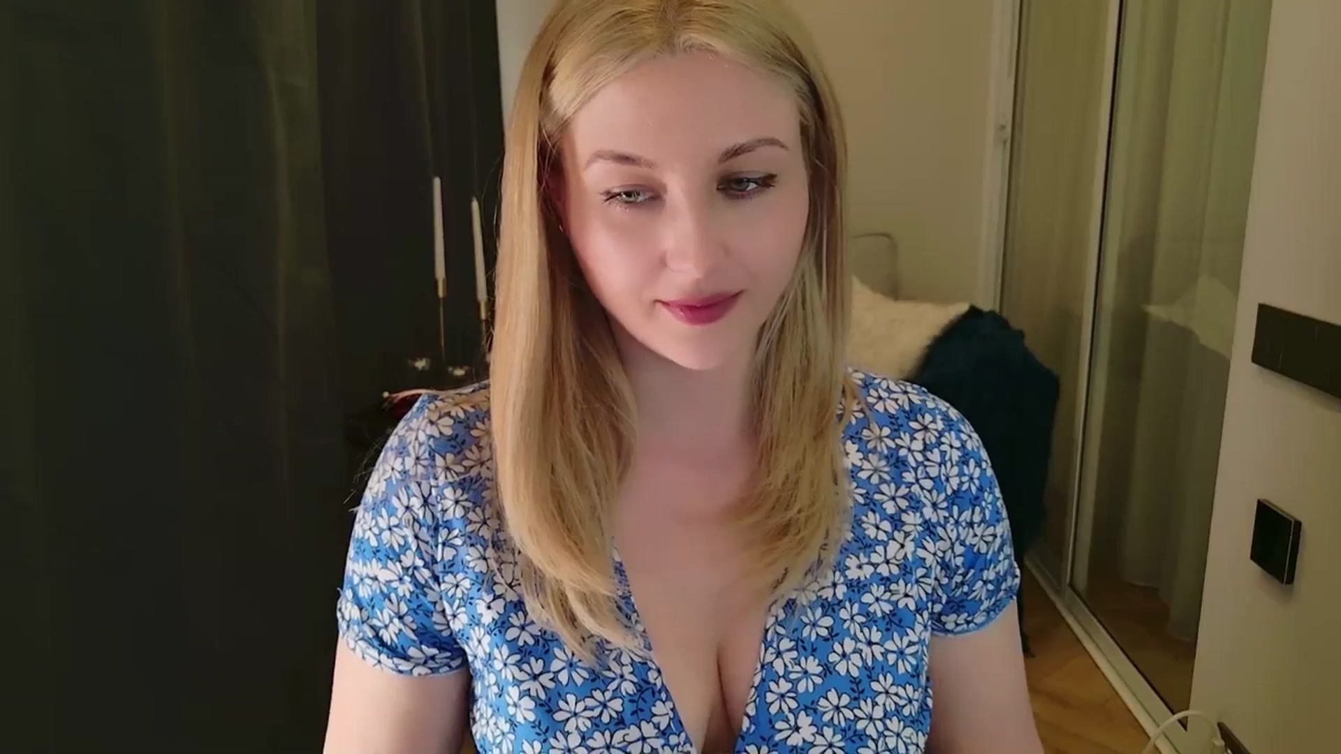Gallery image thumbnail from Rockn_Grace's myfreecams stream on, 03/31/2026, 09:56 image 8 of 20