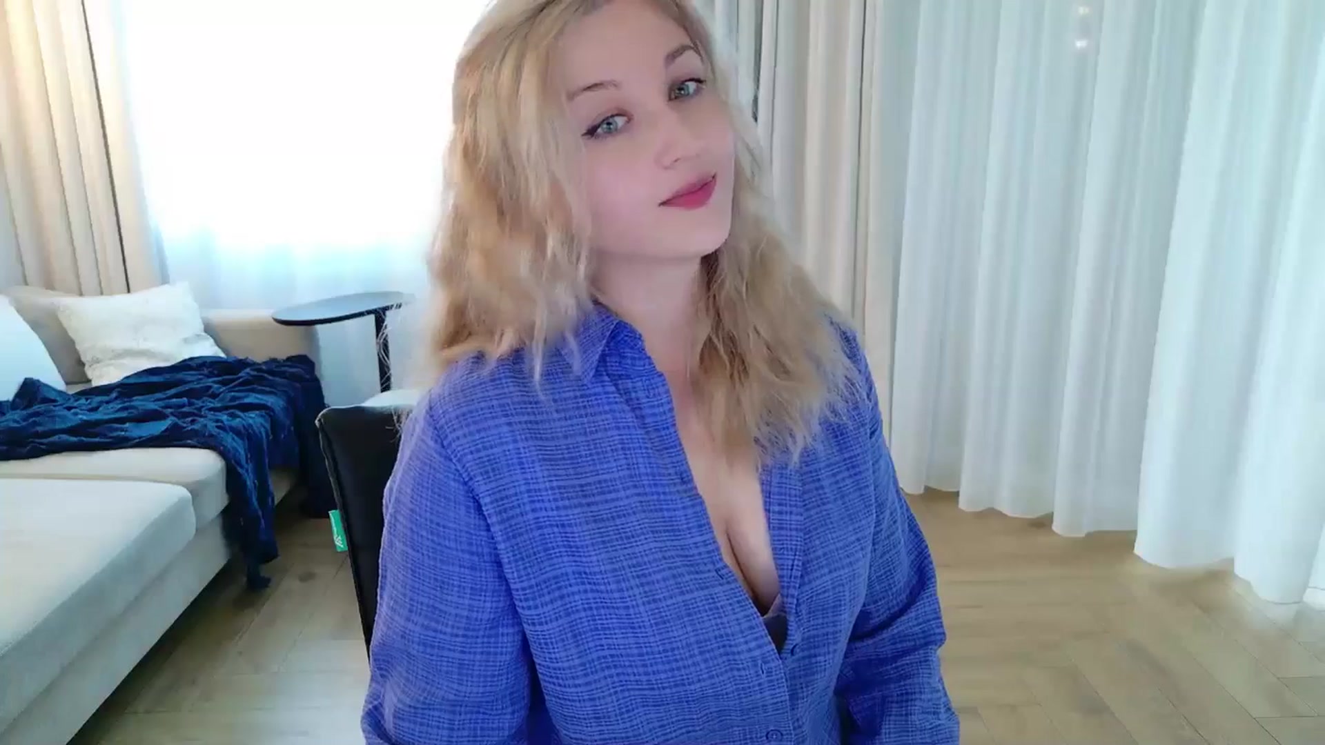 Gallery image thumbnail from Rockn_Grace's myfreecams stream on, 04/02/2026, 11:03 image 11 of 20