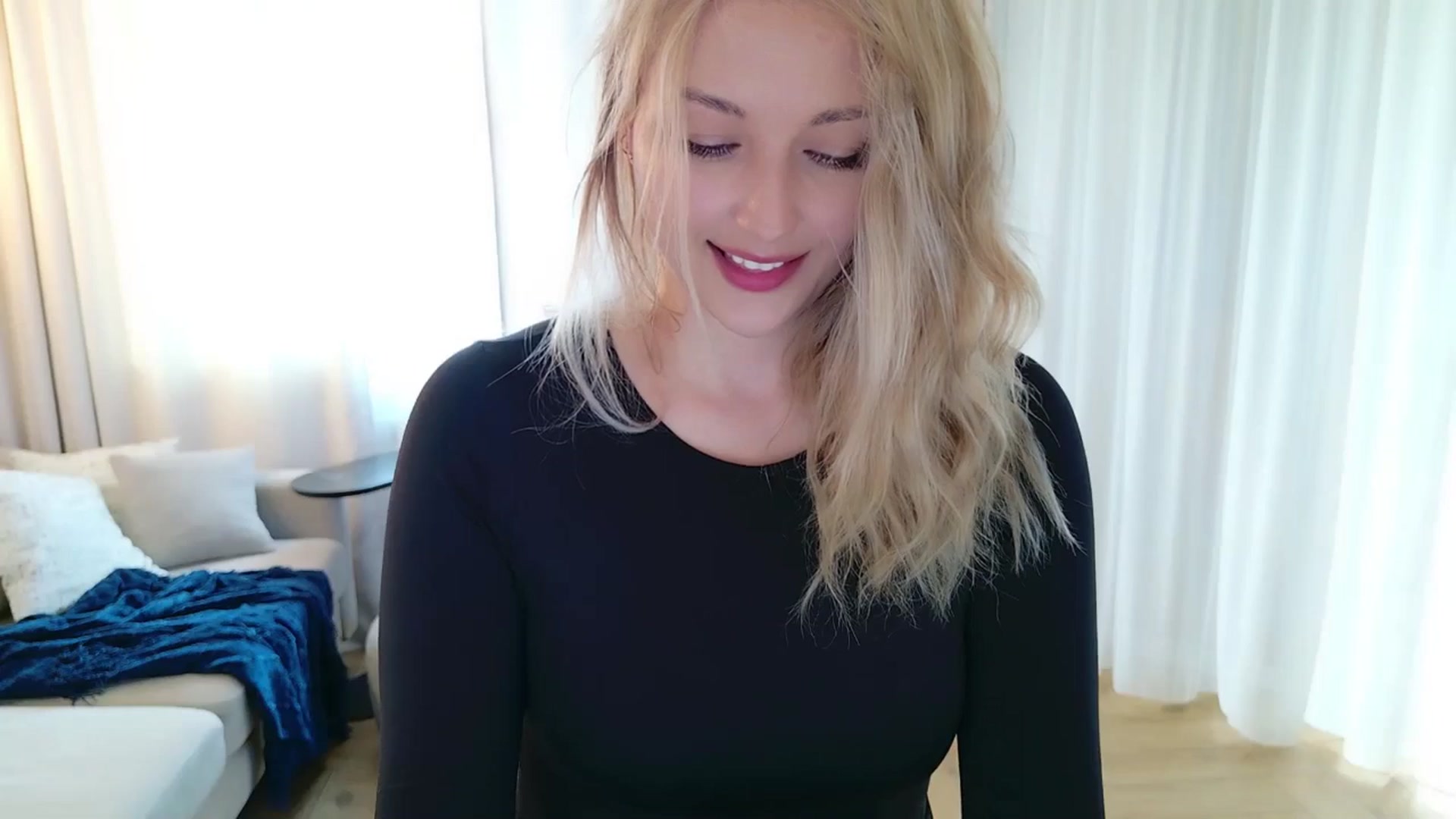 Gallery image thumbnail from Rockn_Grace's myfreecams stream on, 04/03/2026, 07:08 image 8 of 20