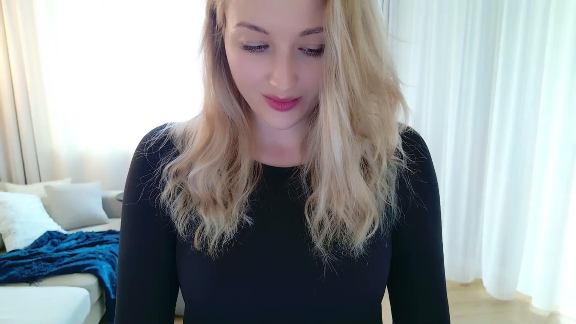 Gallery image thumbnail from Rockn_Grace's myfreecams stream on, 04/03/2026, 07:08 image 11 of 20