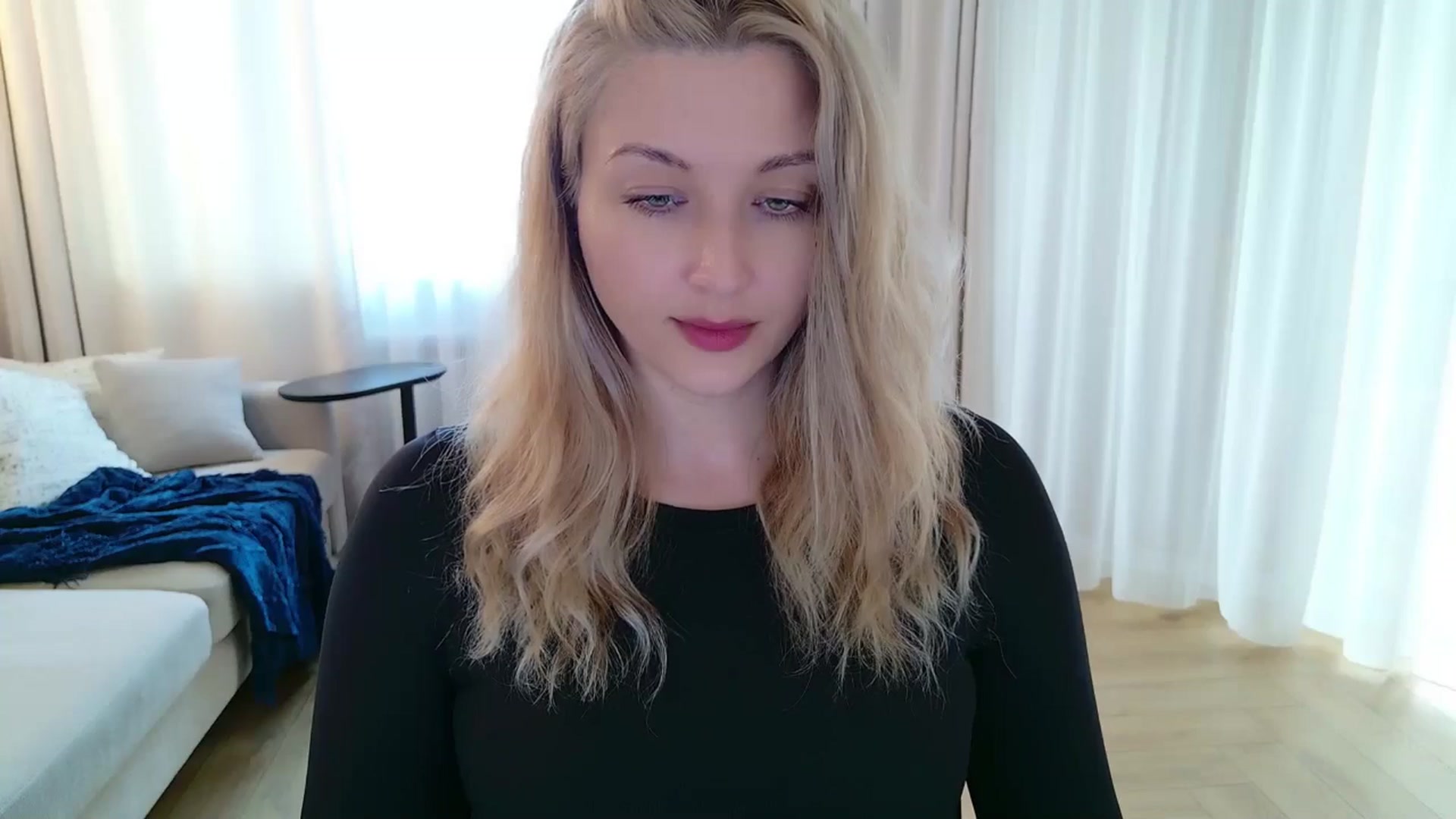 Gallery image thumbnail from Rockn_Grace's myfreecams stream on, 04/03/2026, 10:05 image 18 of 20