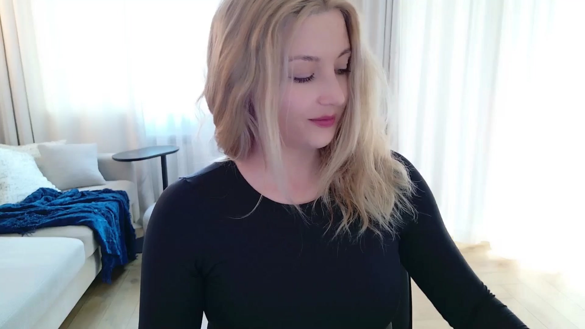 Gallery image thumbnail from Rockn_Grace's myfreecams stream on, 04/03/2026, 10:05 image 10 of 20