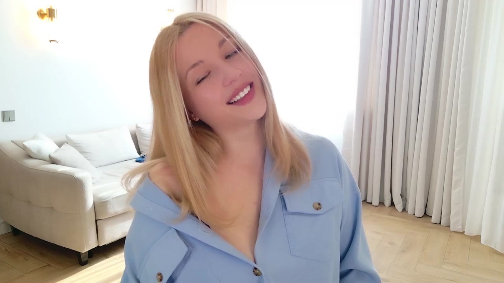 Gallery image thumbnail from Rockn_Grace's myfreecams stream on, 04/07/2026, 05:31 image 18 of 20