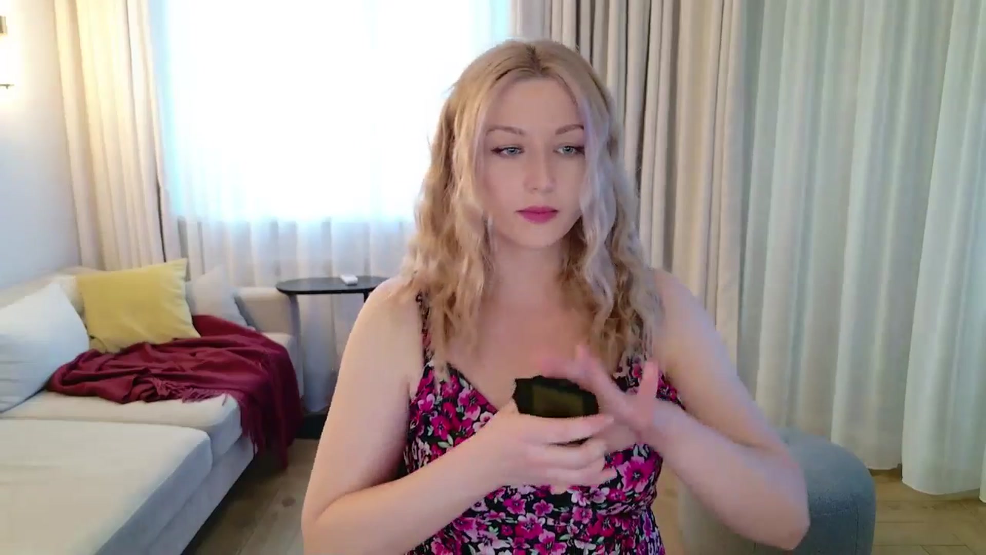 Gallery image thumbnail from Rockn_Grace's myfreecams stream on, 04/09/2026, 07:29 image 20 of 20