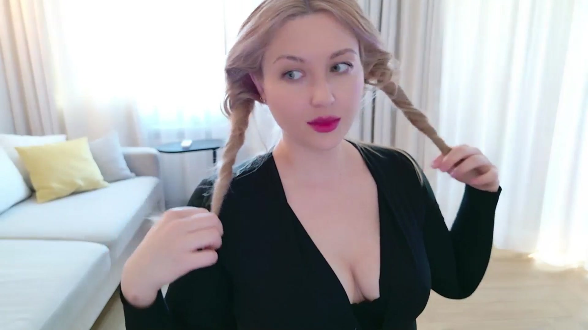 Gallery image thumbnail from Rockn_Grace's myfreecams stream on, 04/10/2026, 09:25 image 4 of 20