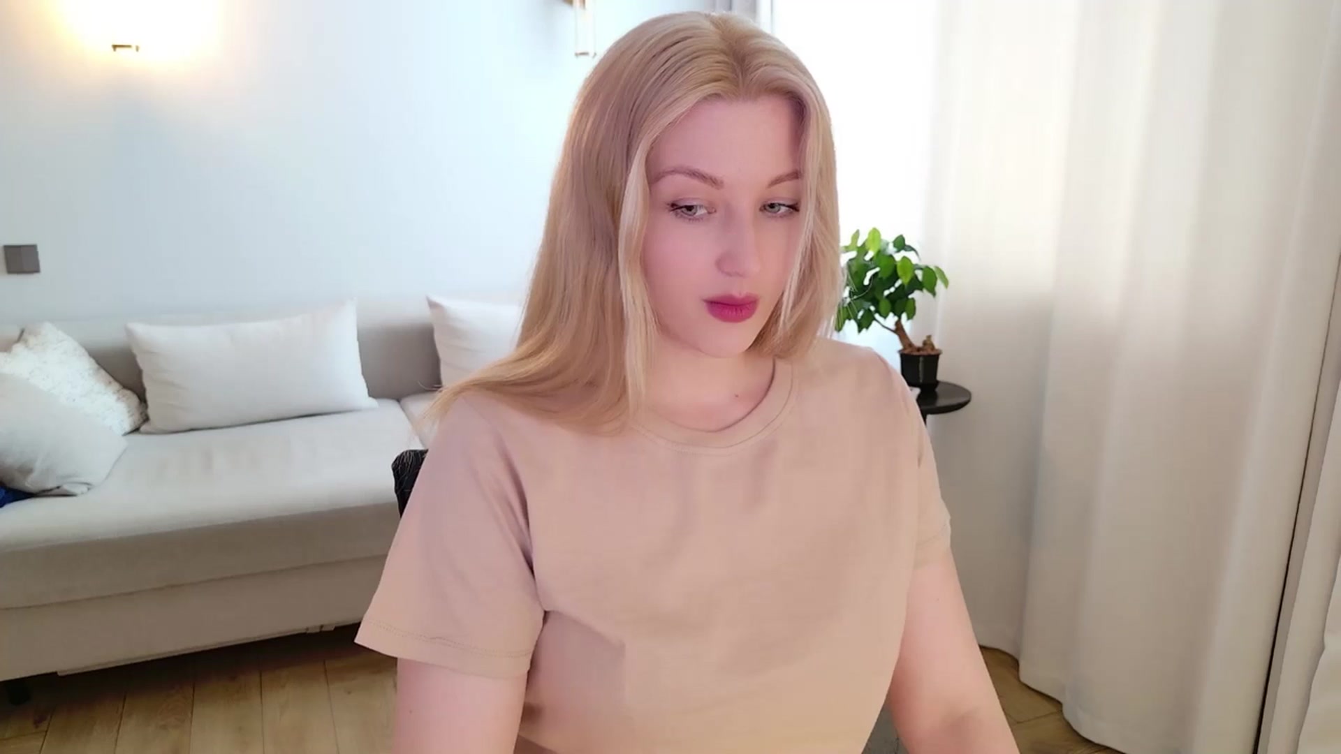 Gallery image thumbnail from Rockn_Grace's myfreecams stream on, 04/30/2026, 08:09 image 9 of 20