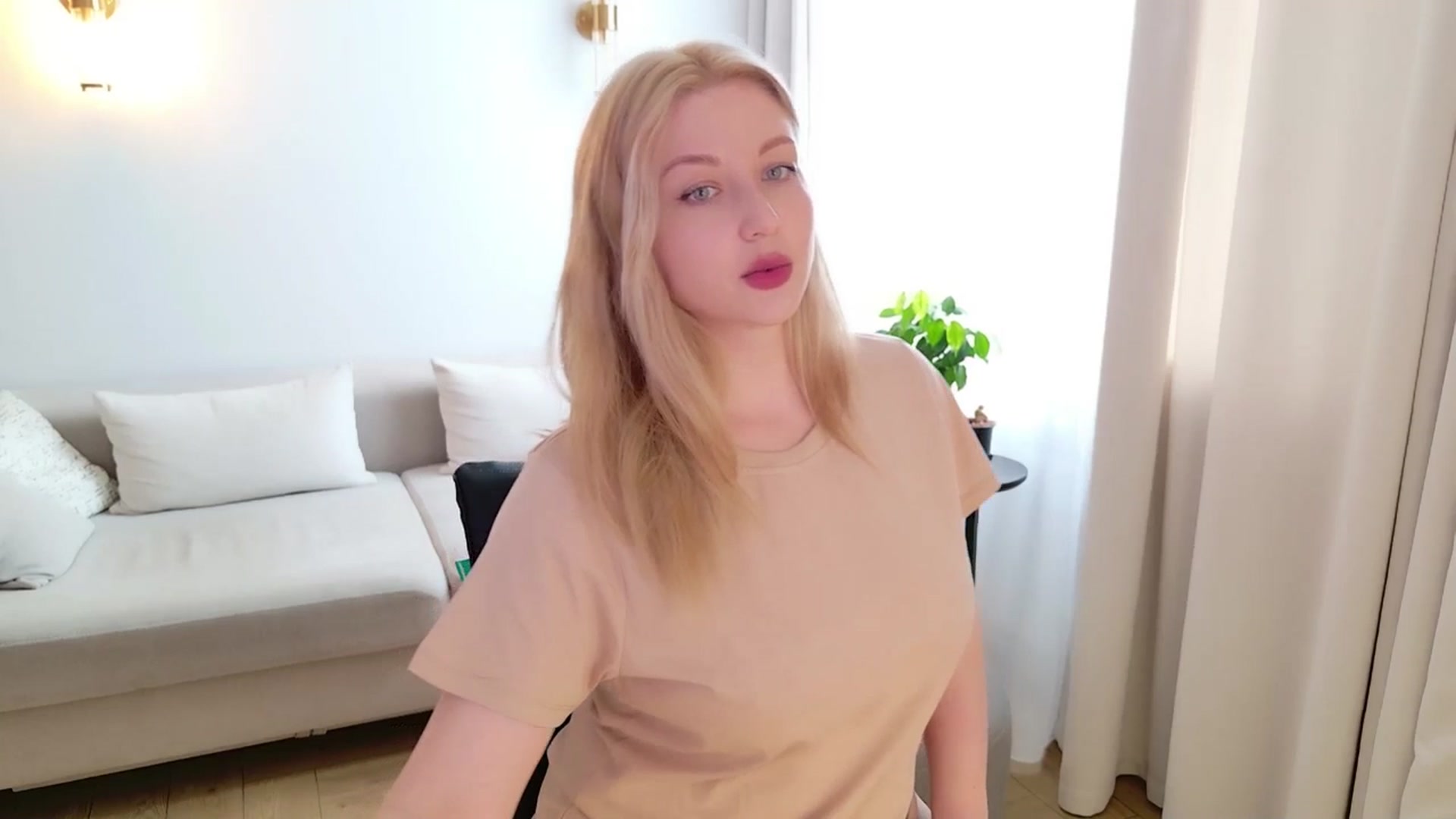 Gallery image thumbnail from Rockn_Grace's myfreecams stream on, 04/30/2026, 08:09 image 15 of 20