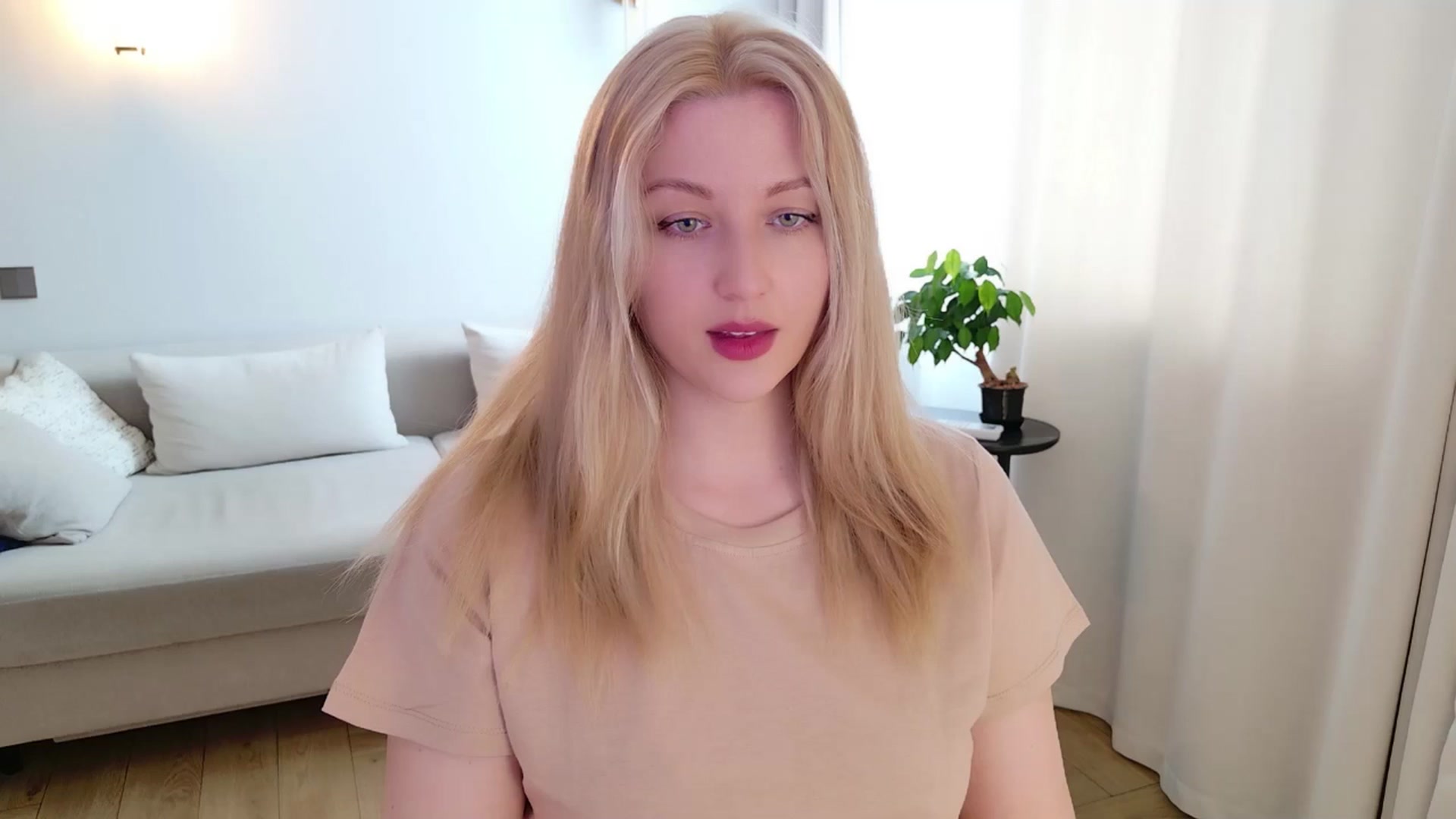 Gallery image thumbnail from Rockn_Grace's myfreecams stream on, 04/30/2026, 08:09 image 11 of 20
