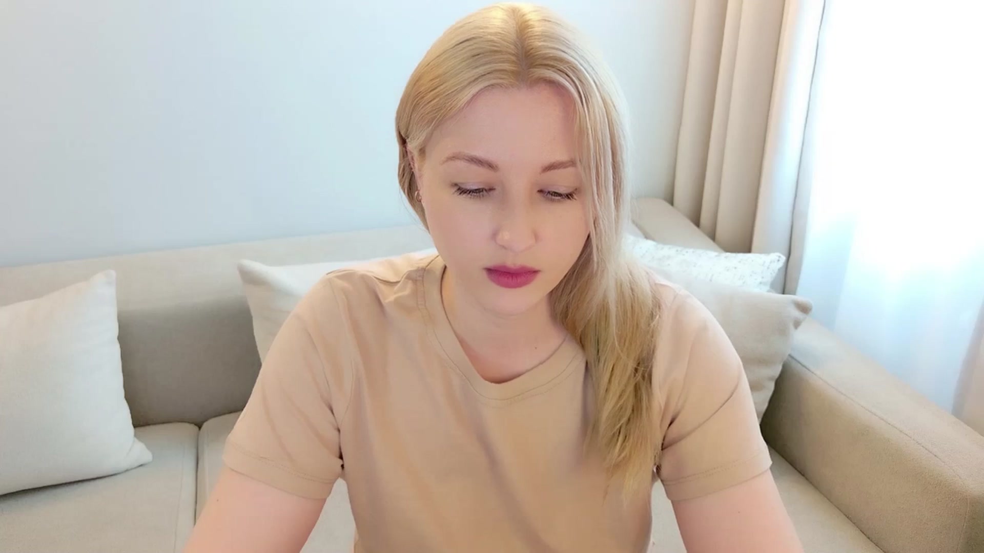 Gallery image thumbnail from Rockn_Grace's myfreecams stream on, 04/30/2026, 09:32 image 8 of 20