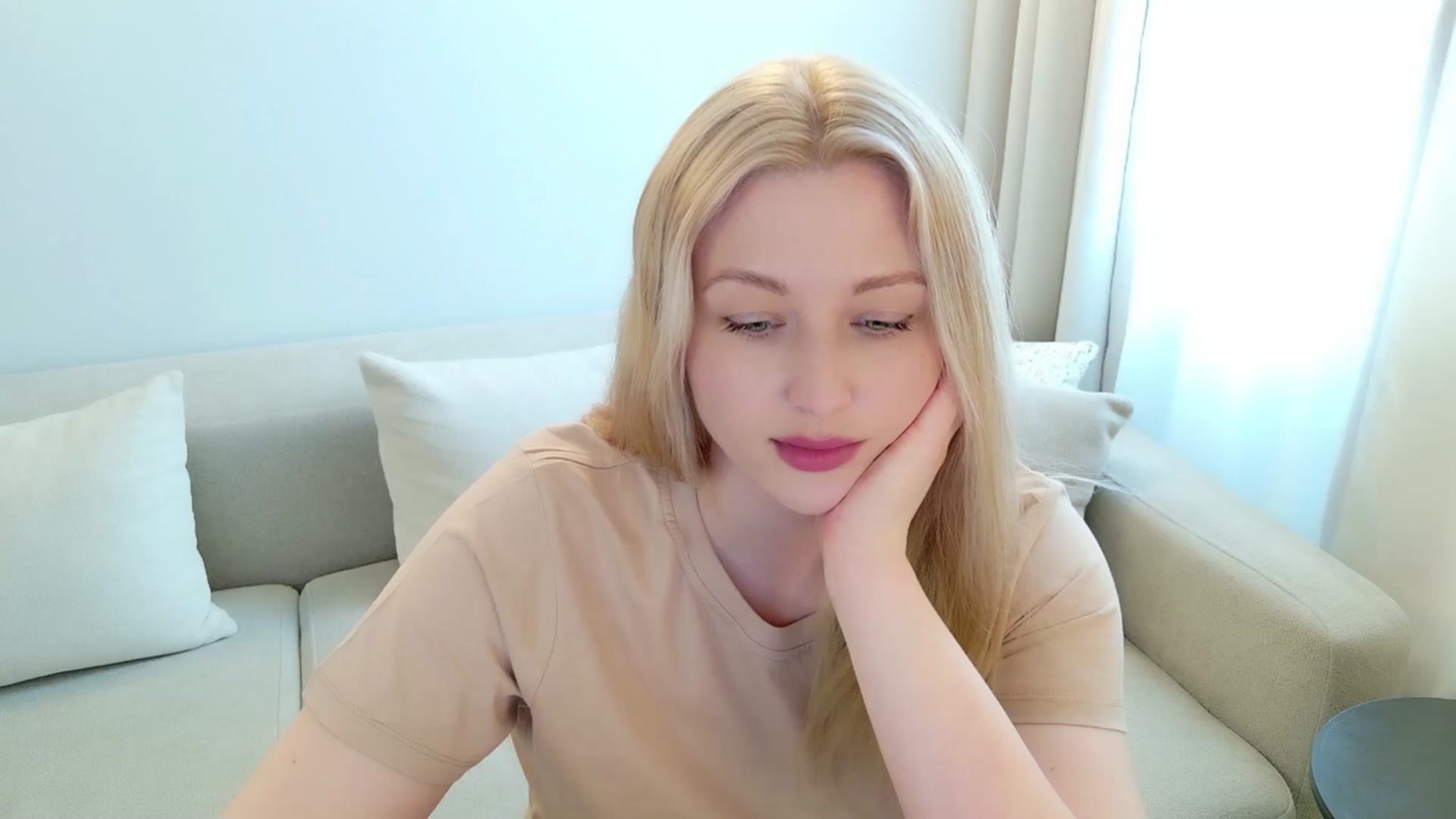 Gallery image thumbnail from Rockn_Grace's myfreecams stream on, 04/30/2026, 09:32 image 2 of 20