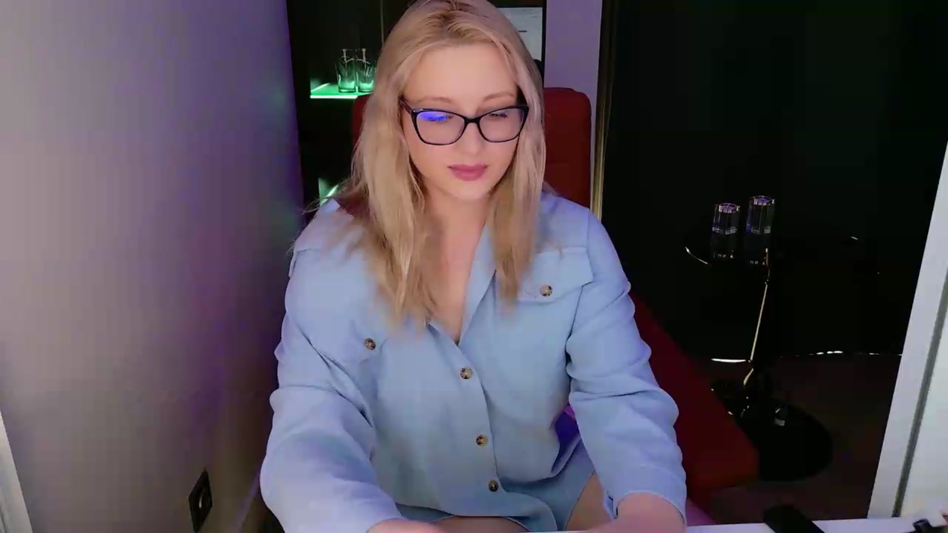 Gallery image thumbnail from Rockn_Grace's myfreecams stream on, 05/06/2026, 10:19 image 14 of 20