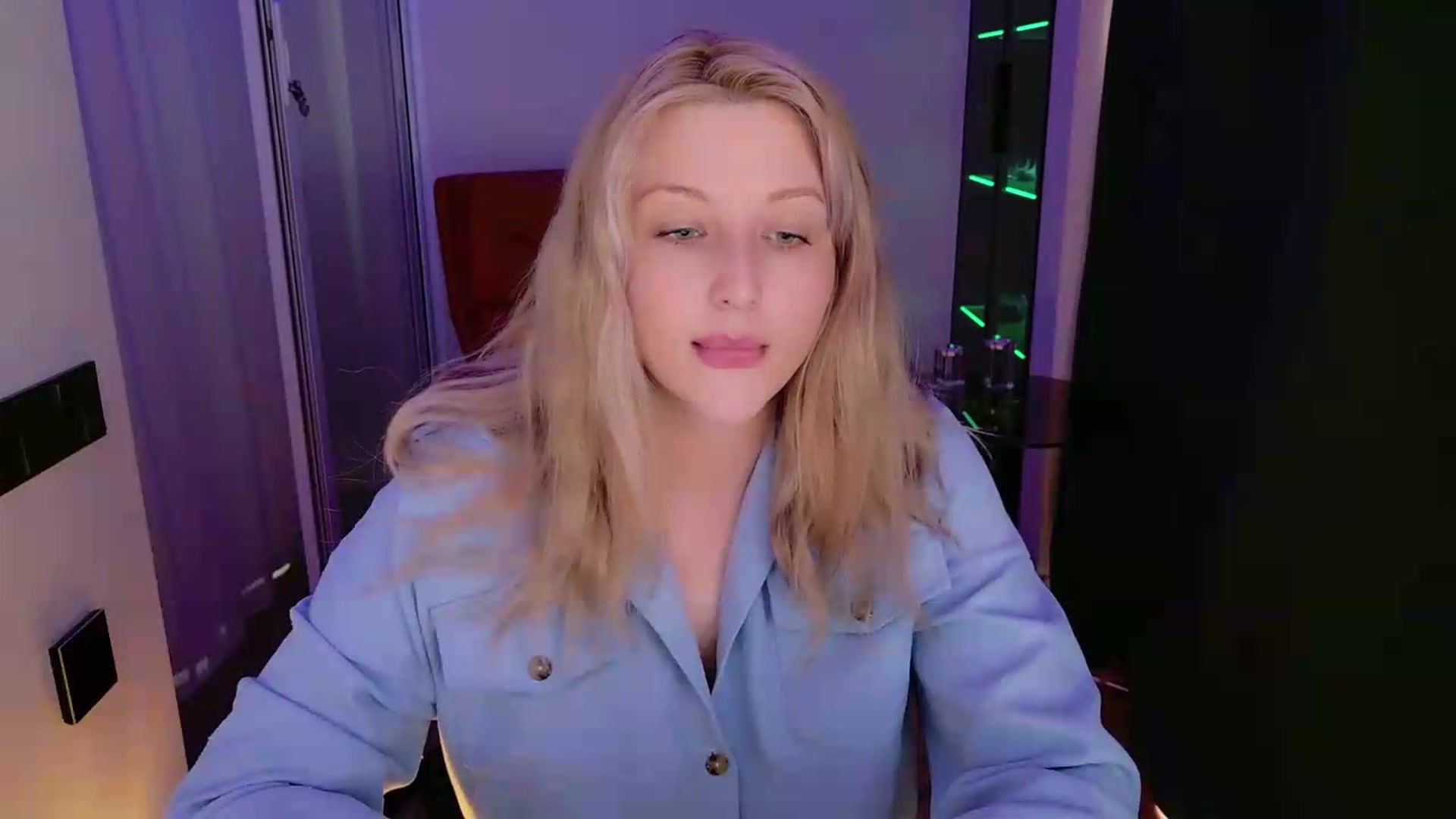 Gallery image thumbnail from Rockn_Grace's myfreecams stream on, 05/06/2026, 11:28 image 8 of 20