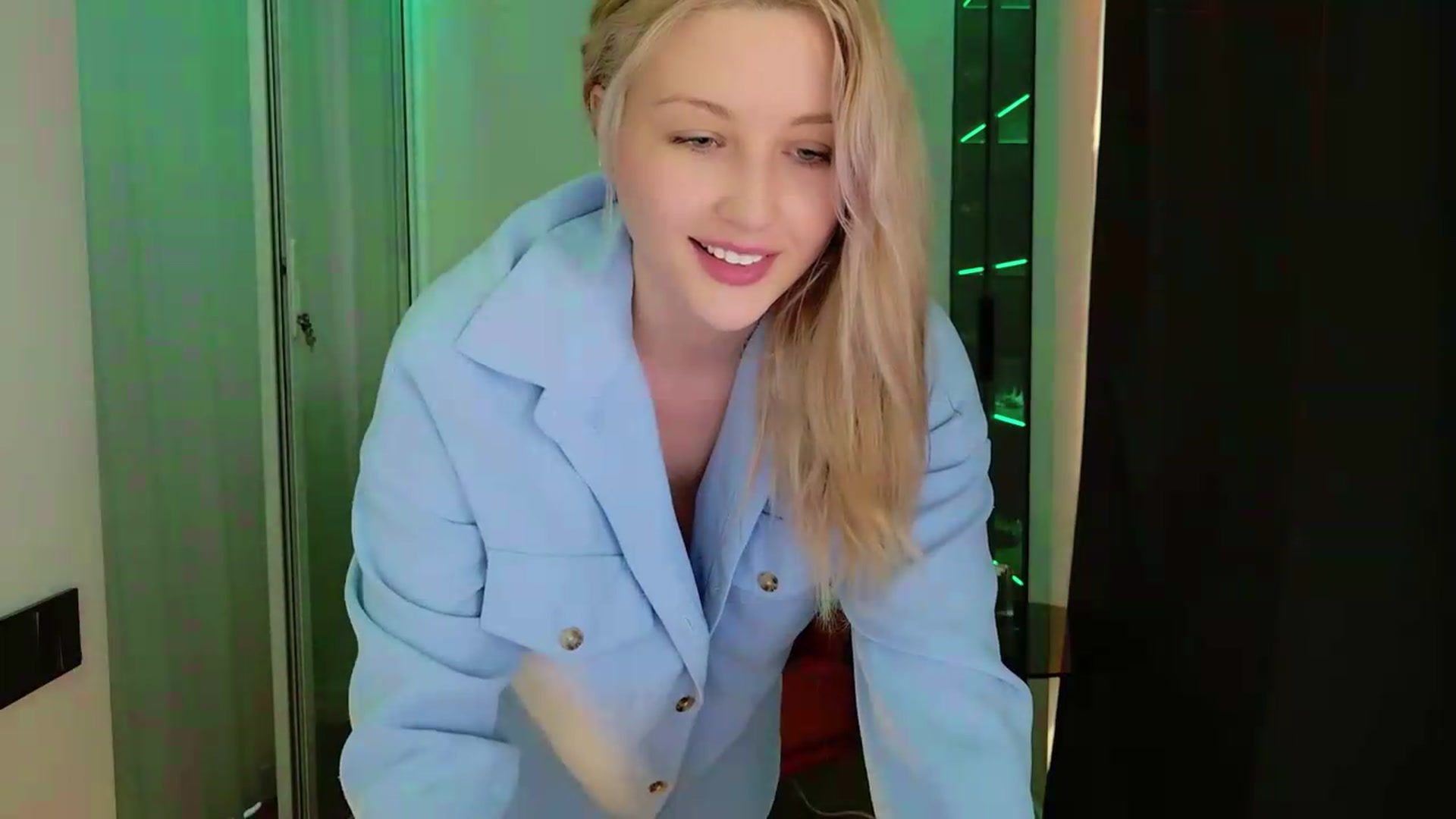 Gallery image thumbnail from Rockn_Grace's myfreecams stream on, 05/06/2026, 11:28 image 3 of 20