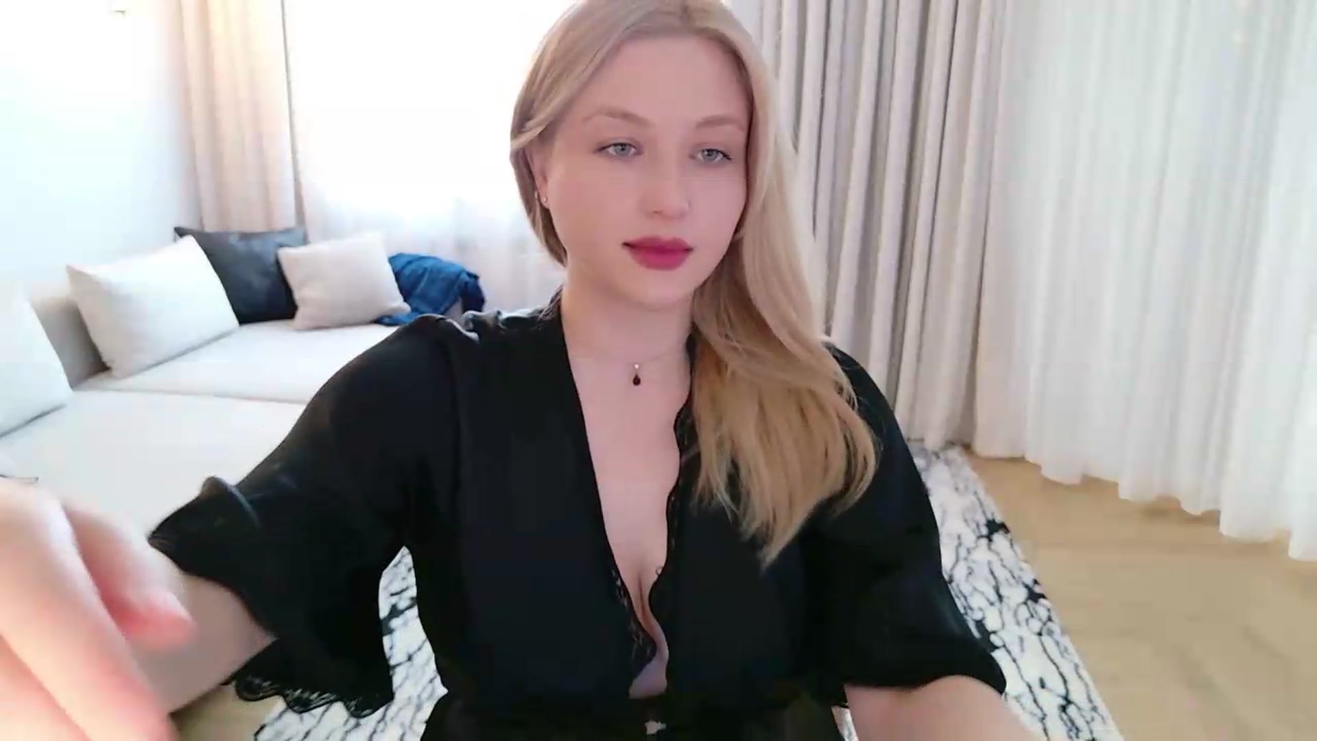 Gallery image thumbnail from Rockn_Grace's myfreecams stream on, 05/12/2026, 06:34 image 9 of 20