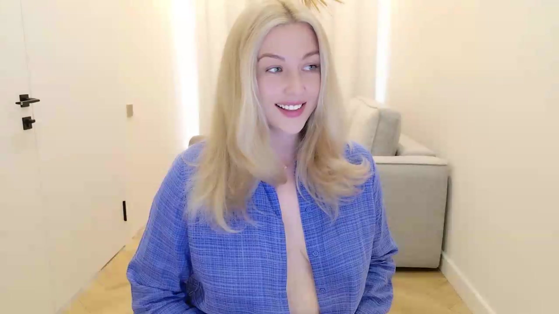 Gallery image thumbnail from Rockn_Grace's myfreecams stream on, 05/18/2026, 07:58 image 9 of 20
