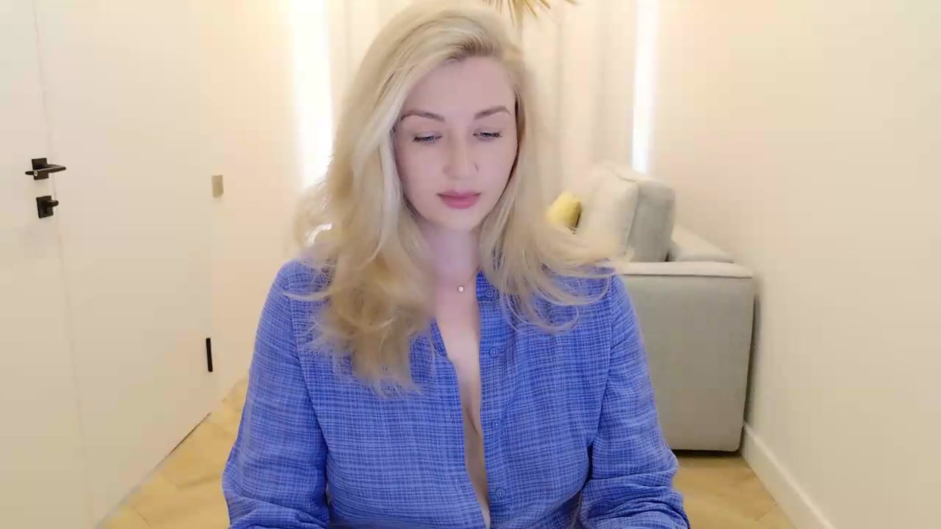 Gallery image thumbnail from Rockn_Grace's myfreecams stream on, 05/18/2026, 07:58 image 16 of 20