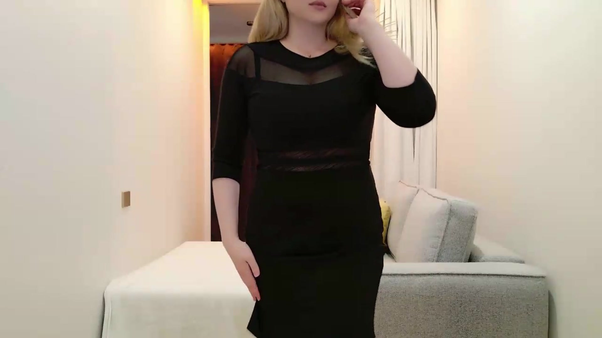 Gallery image thumbnail from Rockn_Grace's myfreecams stream on, 05/19/2026, 08:15 image 2 of 20