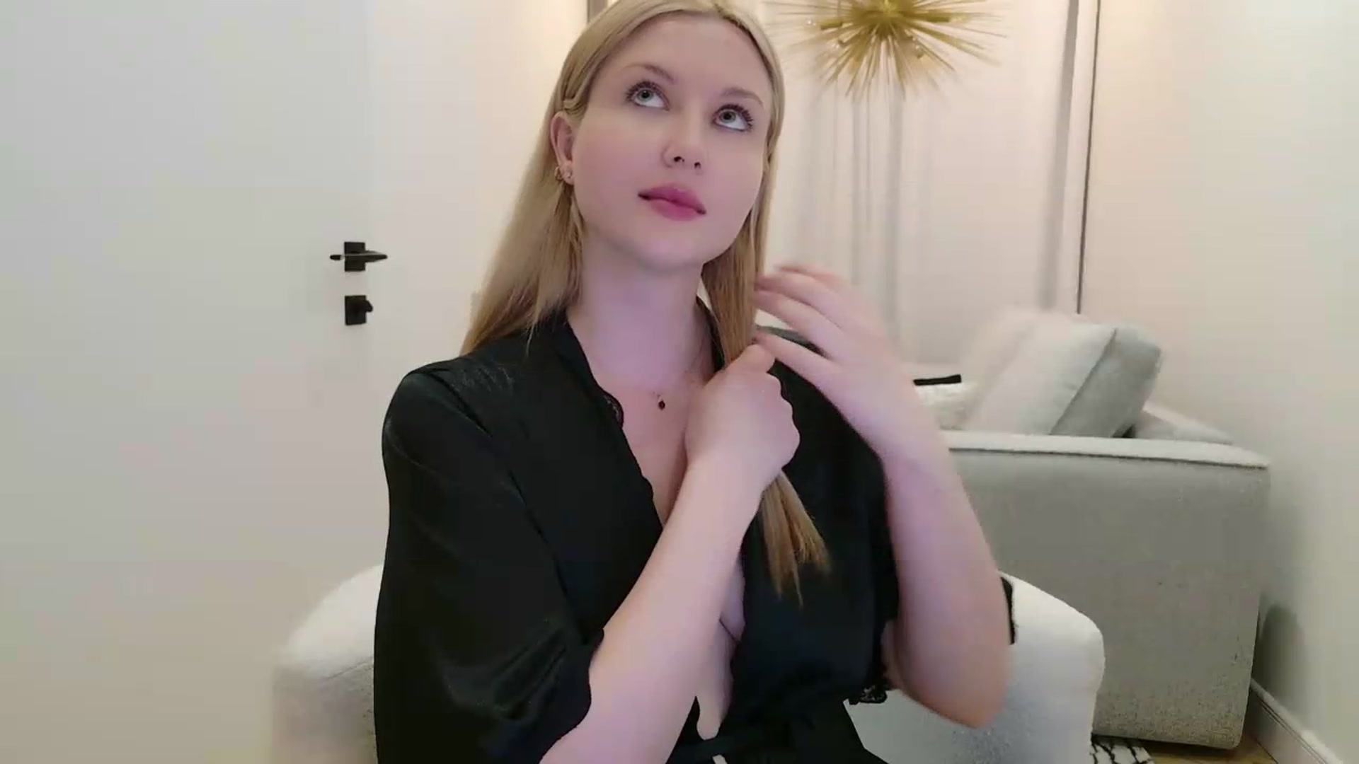 Gallery image thumbnail from Rockn_Grace's myfreecams stream on, 06/19/2026, 24:23 image 5 of 20