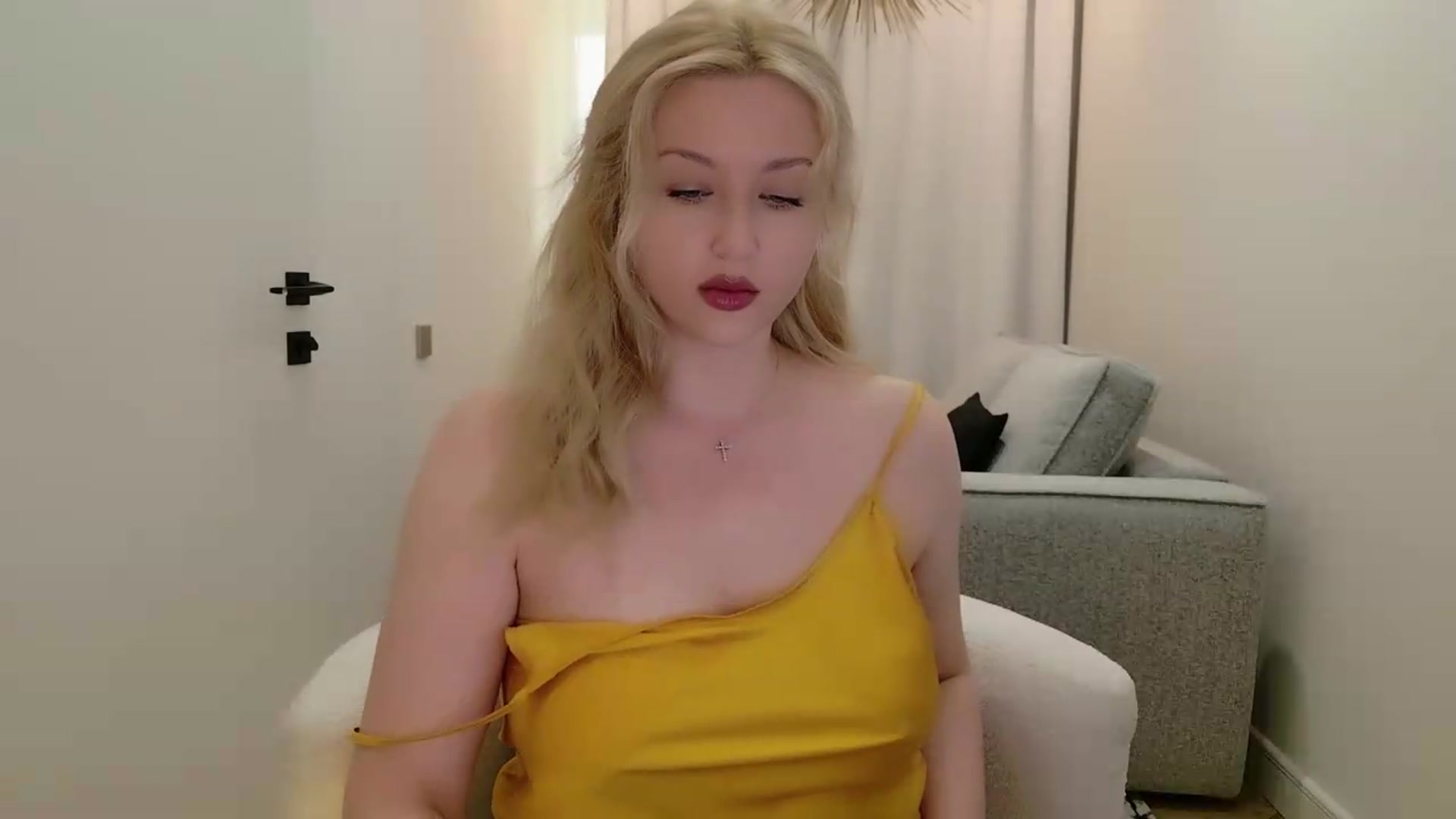 Gallery image thumbnail from Rockn_Grace's myfreecams stream on, 06/30/2026, 18:38 image 3 of 20