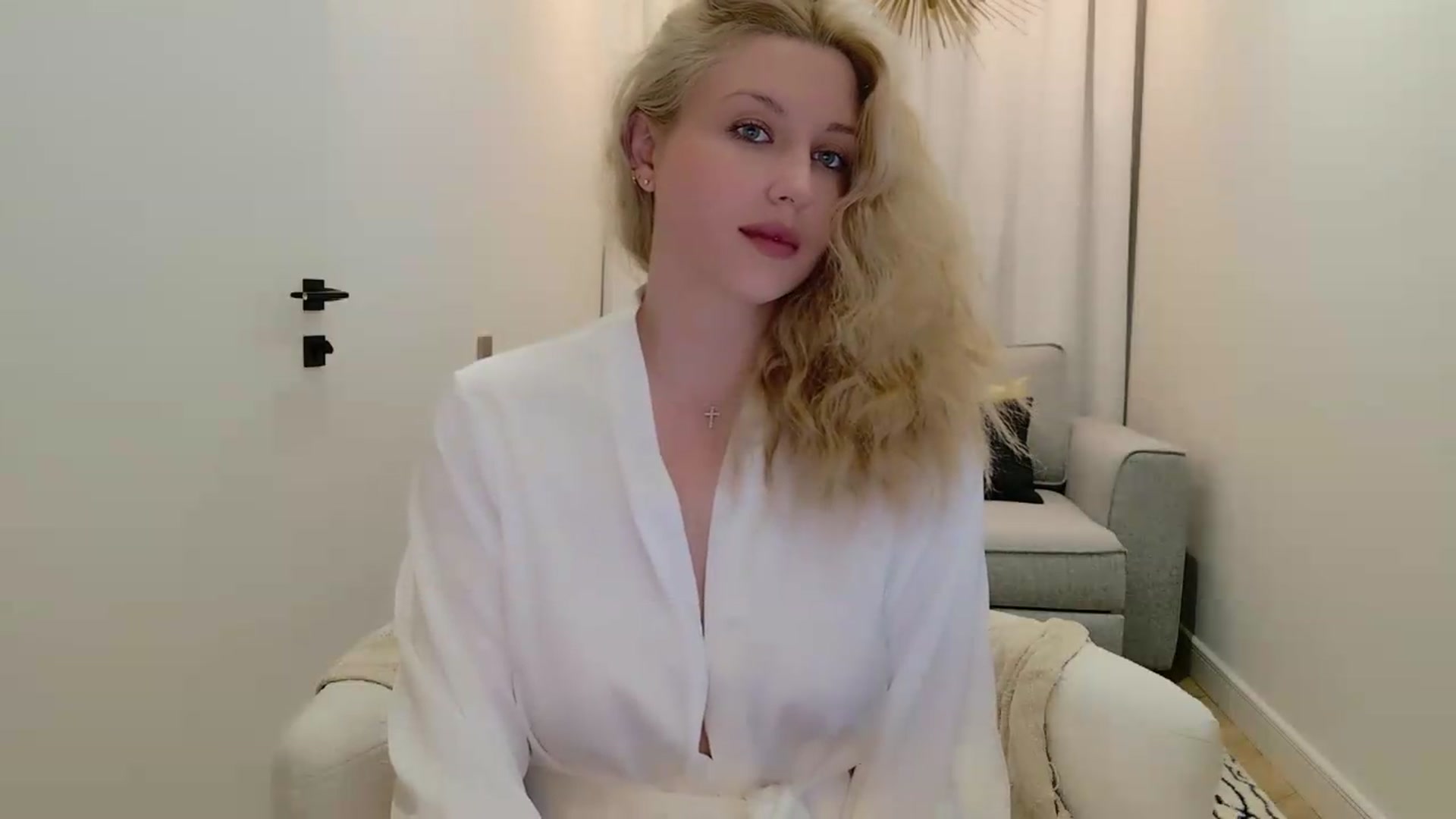 Gallery image thumbnail from Rockn_Grace's myfreecams stream on, 07/02/2026, 14:30 image 19 of 20