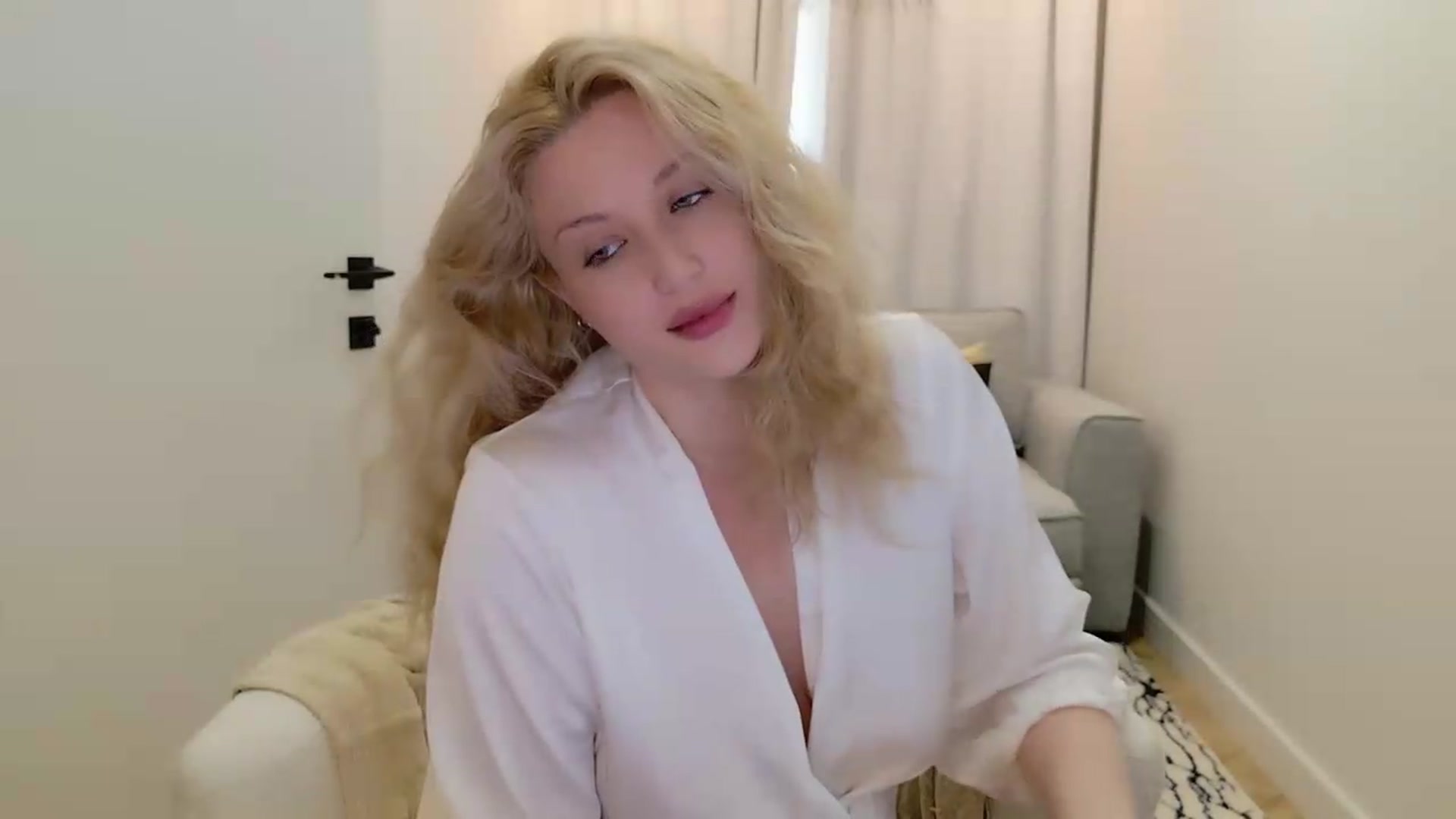 Gallery image thumbnail from Rockn_Grace's myfreecams stream on, 07/02/2026, 15:45 image 18 of 20