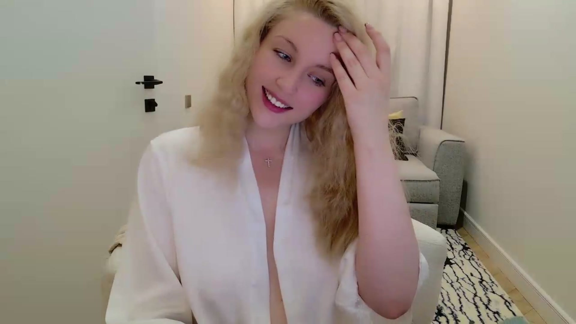 Gallery image thumbnail from Rockn_Grace's myfreecams stream on, 07/02/2026, 19:19 image 16 of 20