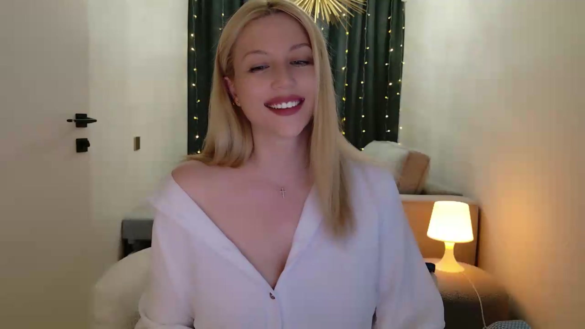 Gallery image thumbnail from Rockn_Grace's myfreecams stream on, 07/09/2026, 15:17 image 13 of 20