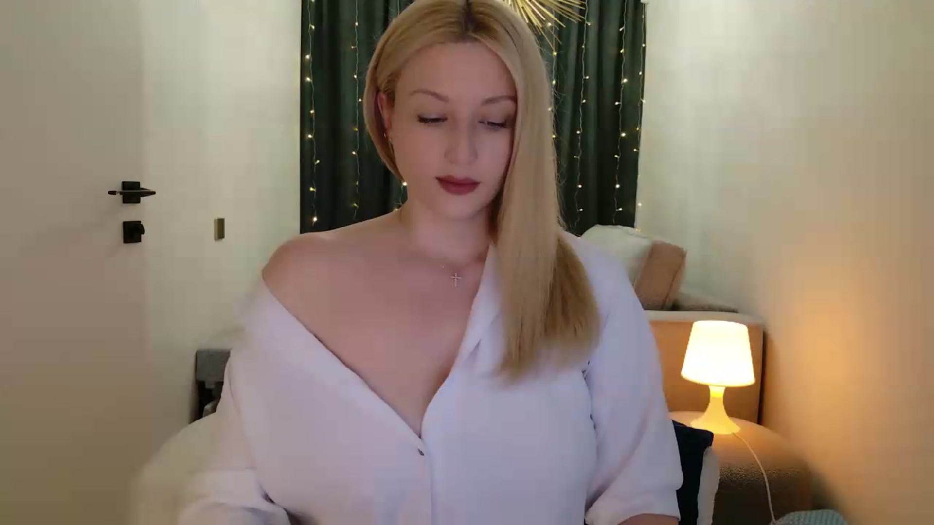 Gallery image thumbnail from Rockn_Grace's myfreecams stream on, 07/09/2026, 15:17 image 19 of 20