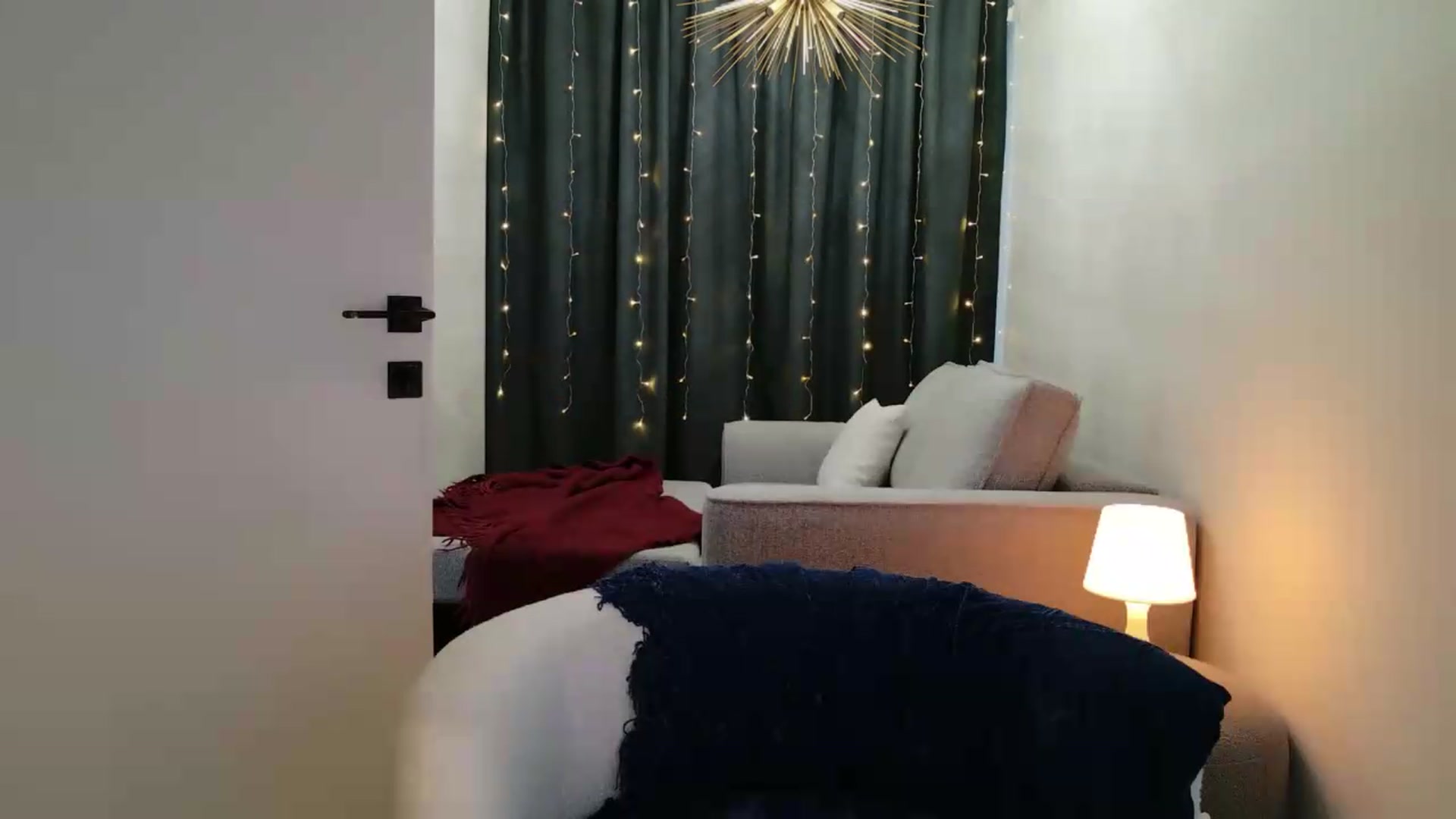 Gallery image thumbnail from Rockn_Grace's myfreecams stream on, 07/11/2026, 16:55 image 9 of 20