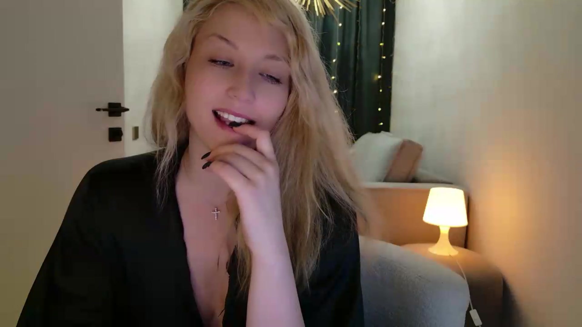 Gallery image thumbnail from Rockn_Grace's myfreecams stream on, 07/13/2026, 17:50 image 15 of 20
