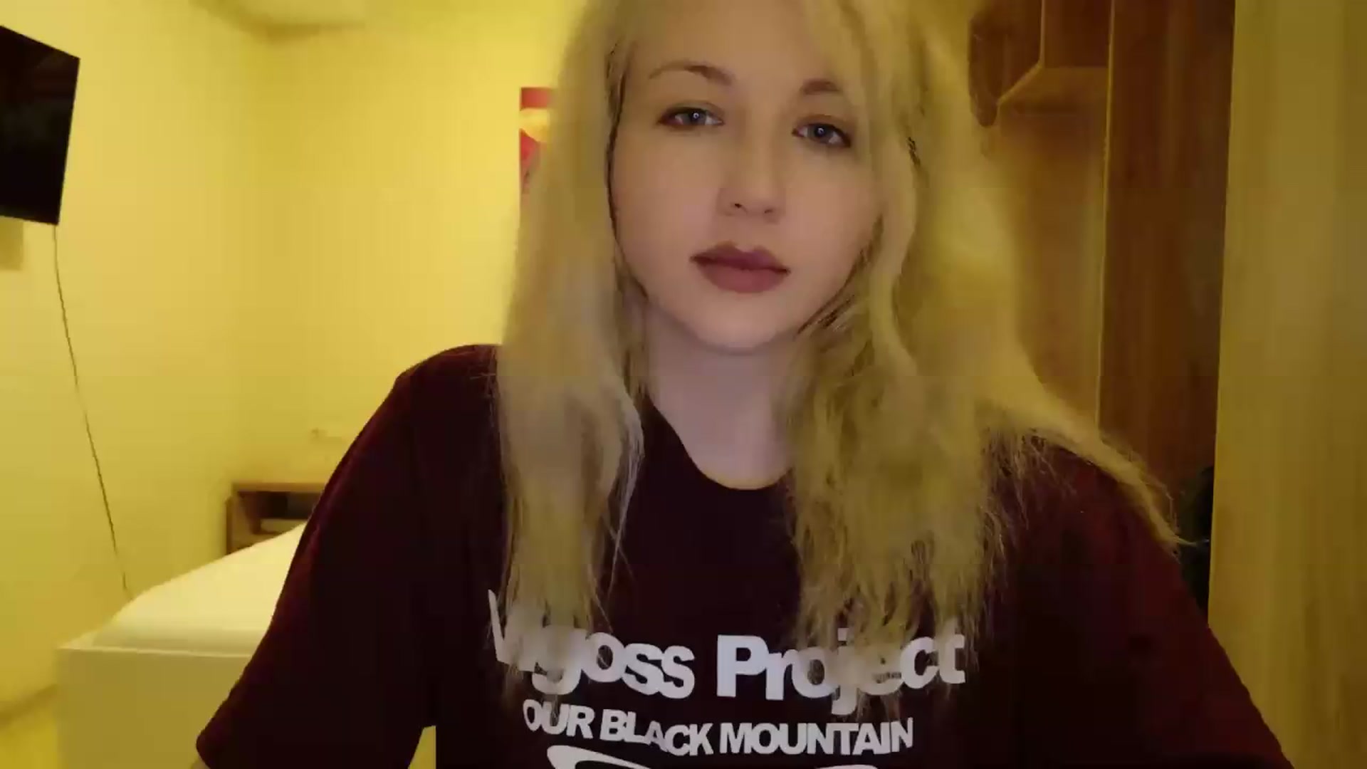 Gallery image thumbnail from Rockn_Grace's myfreecams stream on, 07/22/2026, 16:37 image 8 of 20