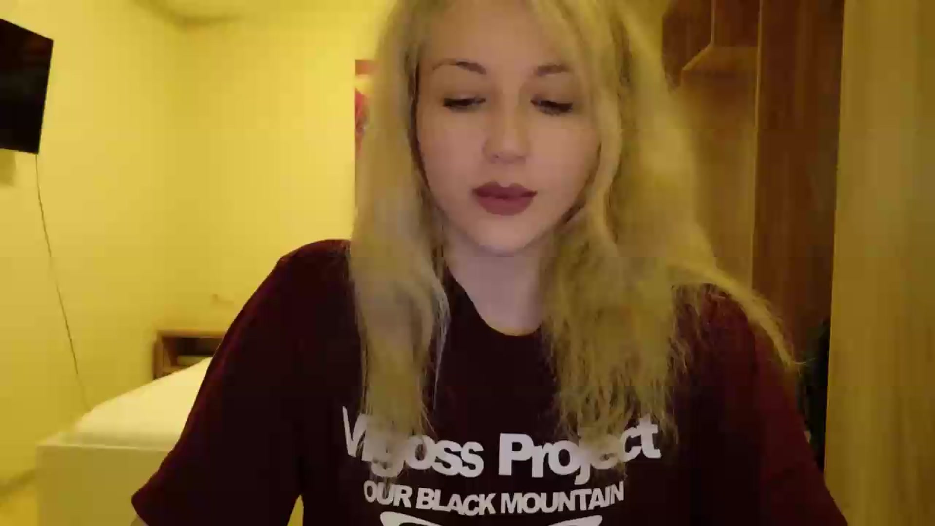 Gallery image thumbnail from Rockn_Grace's myfreecams stream on, 07/22/2026, 16:37 image 7 of 20