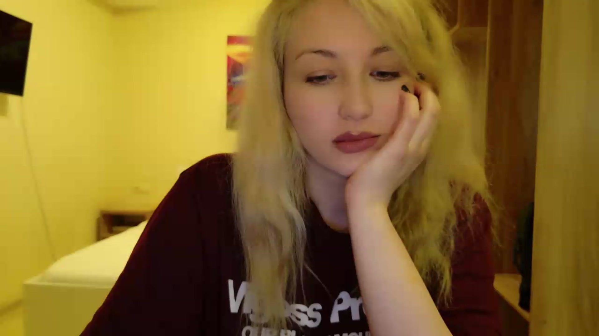 Gallery image thumbnail from Rockn_Grace's myfreecams stream on, 07/22/2026, 16:37 image 12 of 20