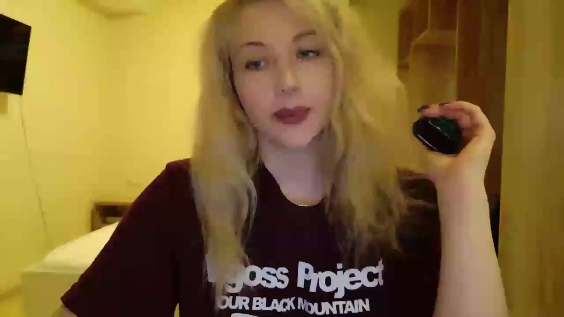 Gallery image thumbnail from Rockn_Grace's myfreecams stream on, 07/22/2026, 16:37 image 5 of 20