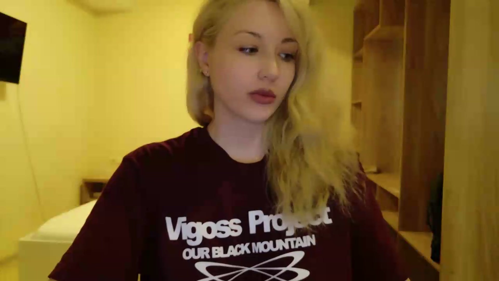Gallery image thumbnail from Rockn_Grace's myfreecams stream on, 07/22/2026, 16:37 image 3 of 20