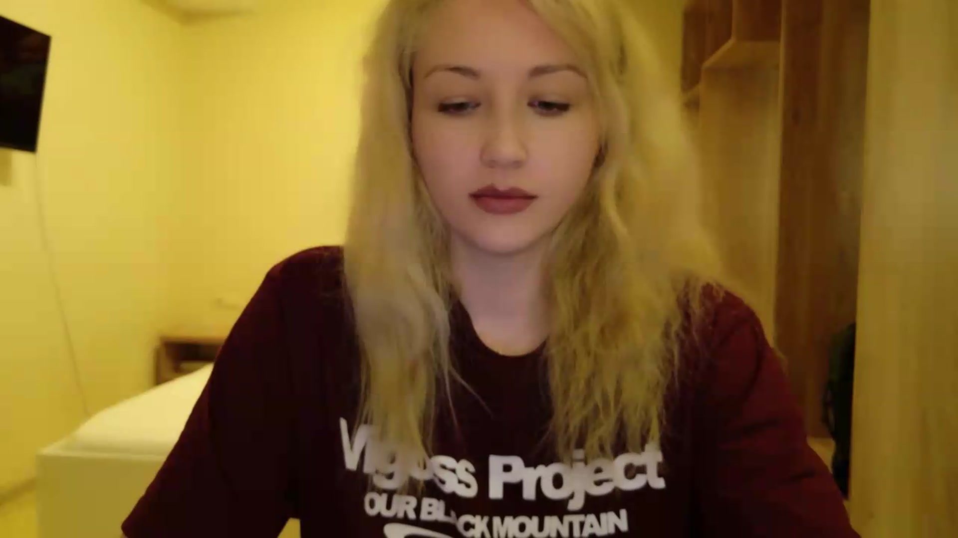 Gallery image thumbnail from Rockn_Grace's myfreecams stream on, 07/22/2026, 16:37 image 14 of 20