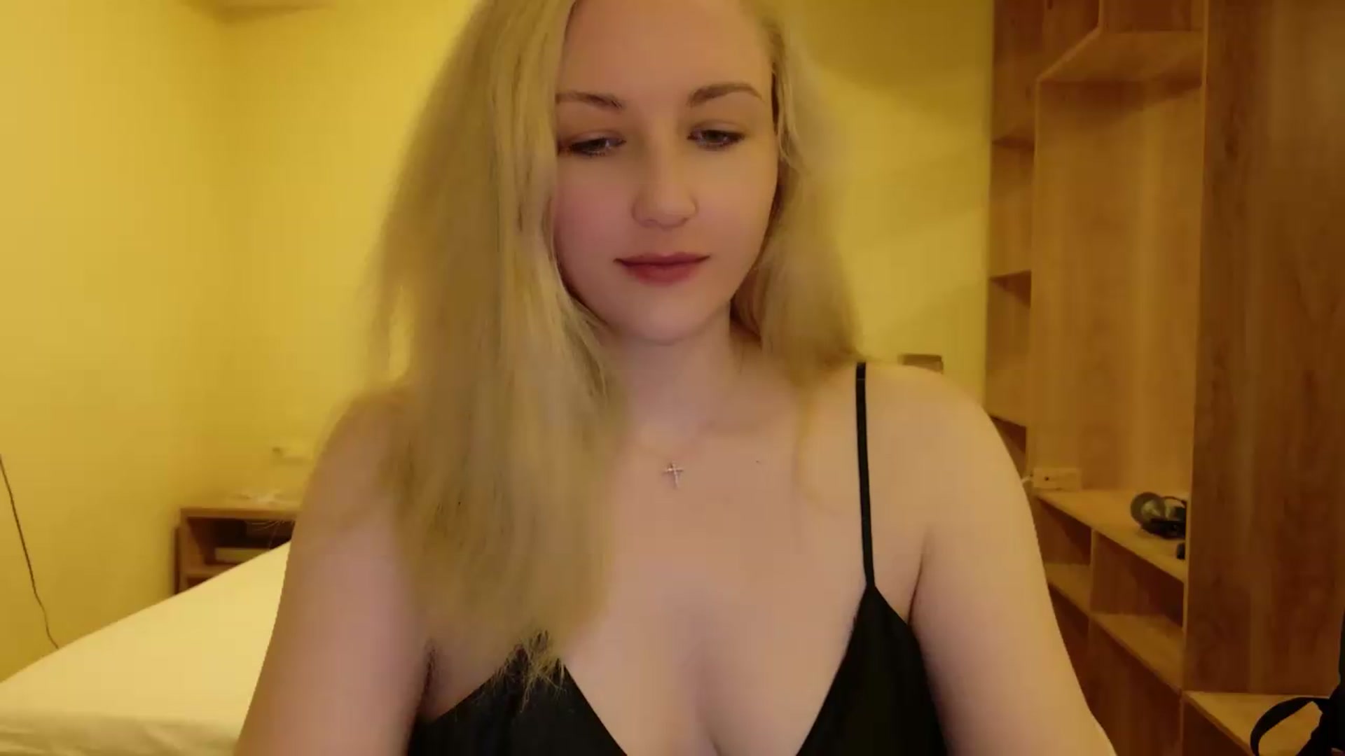 Gallery image thumbnail from Rockn_Grace's myfreecams stream on, 07/23/2026, 21:08 image 12 of 20
