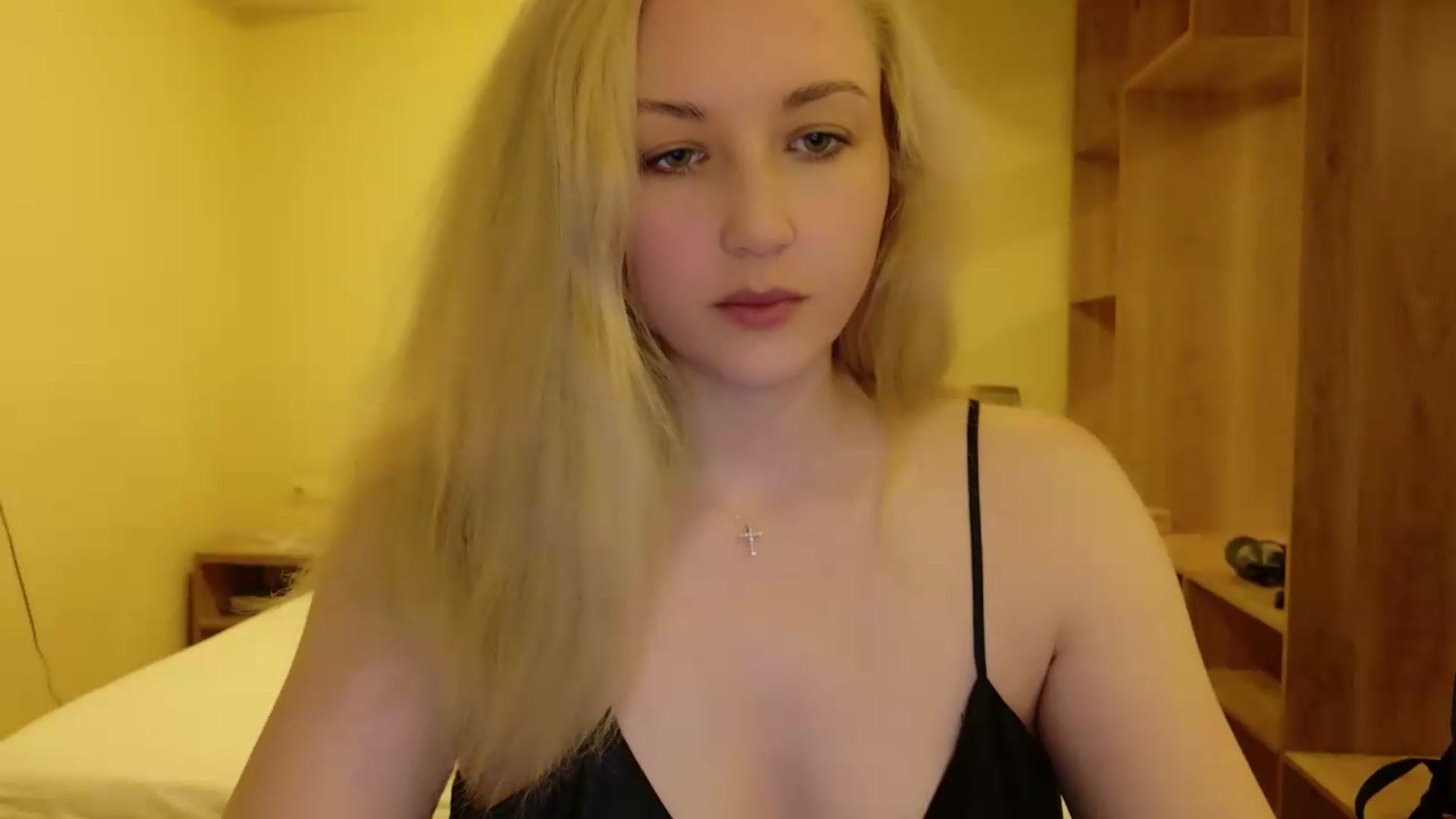 Gallery image thumbnail from Rockn_Grace's myfreecams stream on, 07/23/2026, 21:08 image 8 of 20
