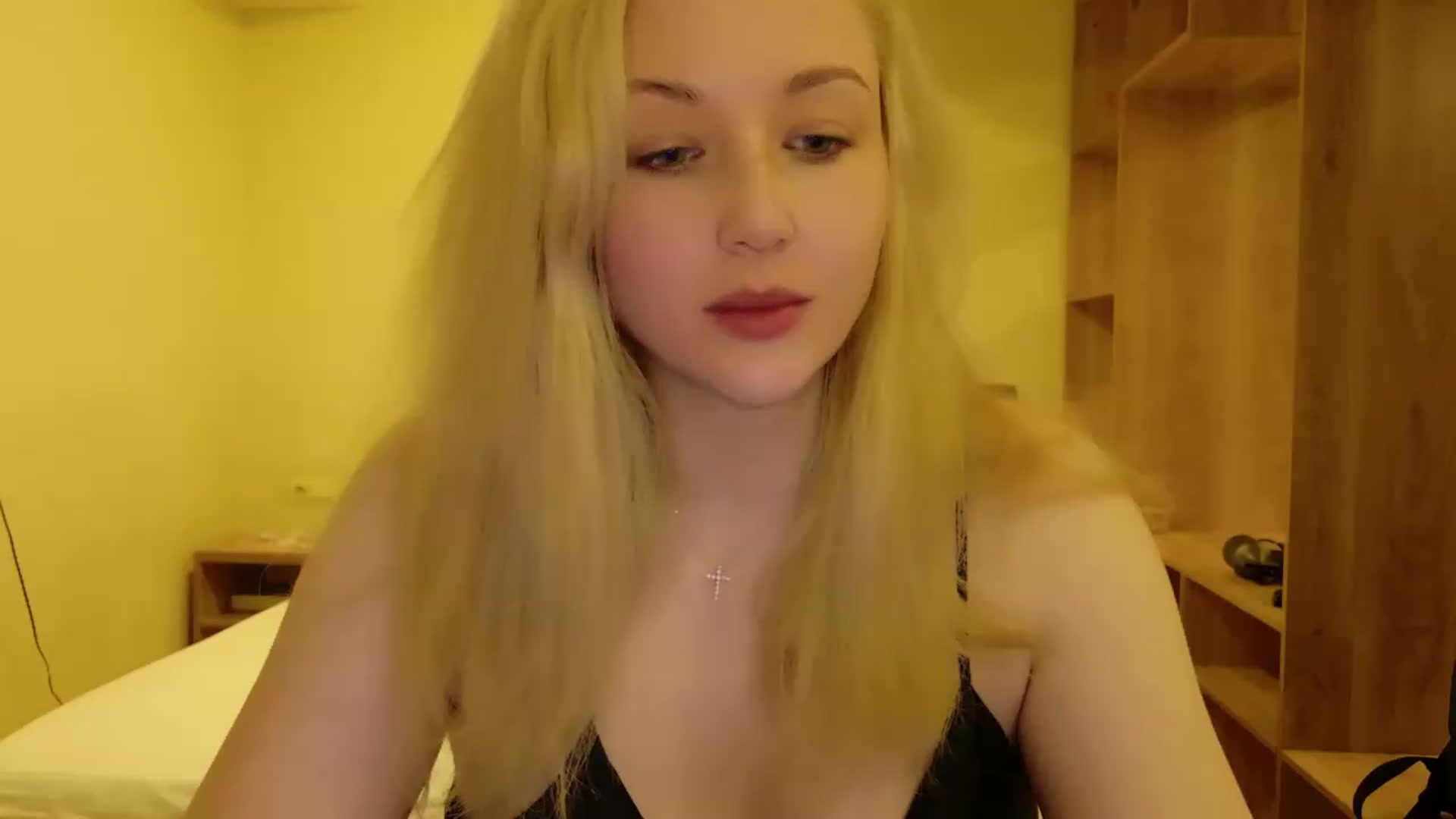 Gallery image thumbnail from Rockn_Grace's myfreecams stream on, 07/23/2026, 21:08 image 5 of 20