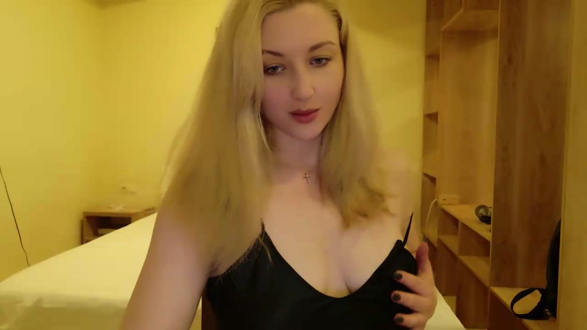 Gallery image thumbnail from Rockn_Grace's myfreecams stream on, 07/23/2026, 22:12 image 16 of 20