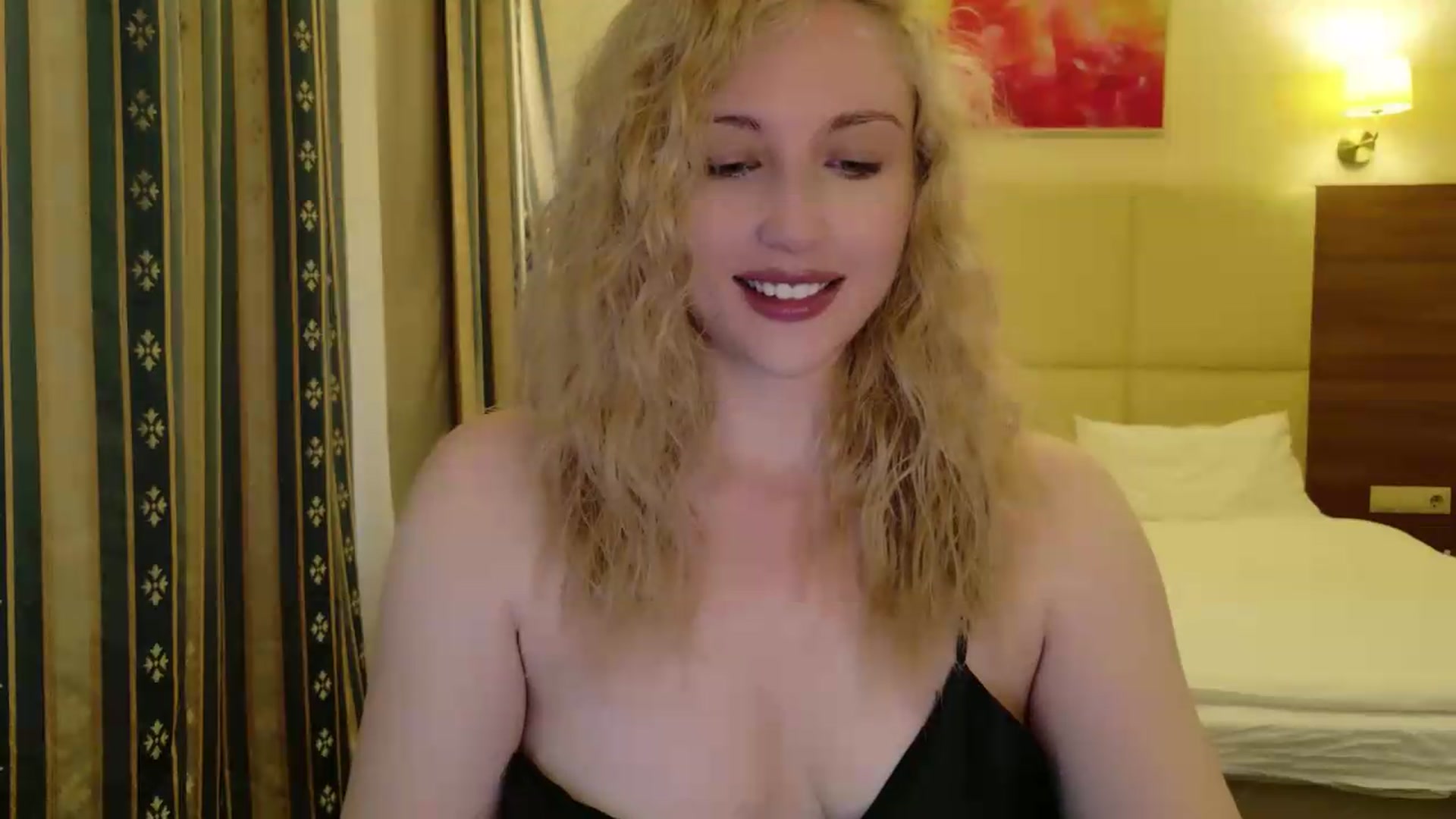 Gallery image thumbnail from Rockn_Grace's myfreecams stream on, 07/29/2026, 15:50 image 9 of 20