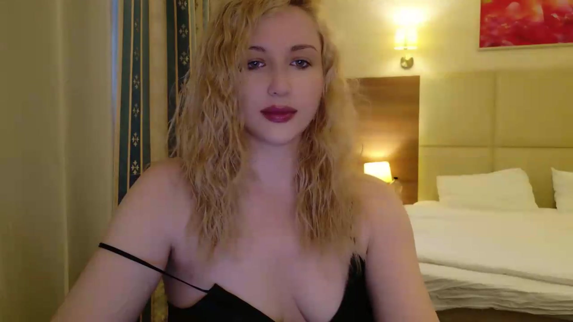 Gallery image thumbnail from Rockn_Grace's myfreecams stream on, 07/29/2026, 17:50 image 2 of 20