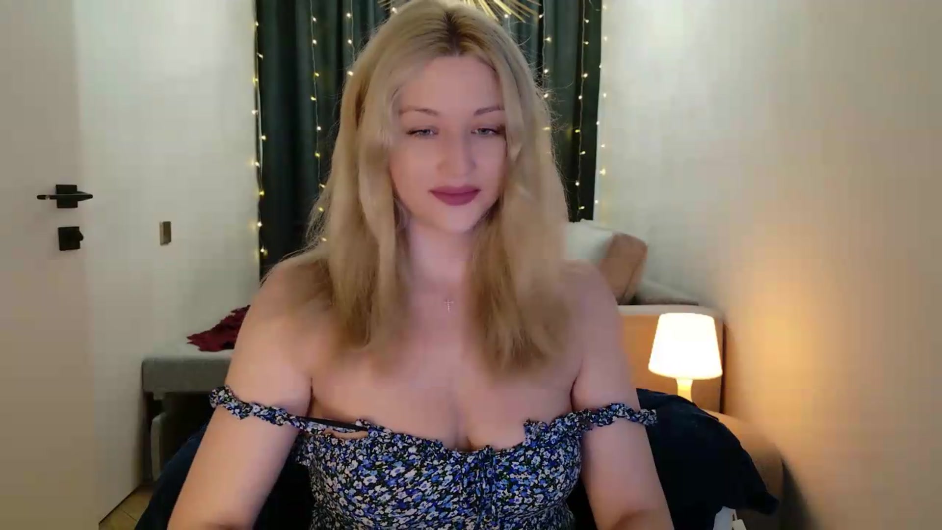 Gallery image thumbnail from Rockn_Grace's myfreecams stream on, 08/02/2026, 16:01 image 17 of 20