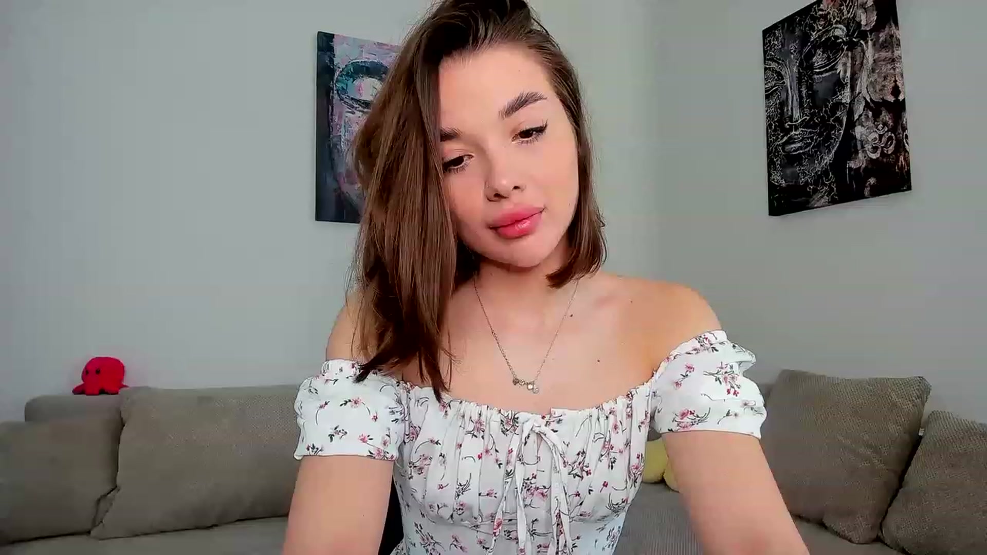 Gallery image thumbnail from Rockn_Queen's myfreecams stream on, 03/07/2023, 15:06 image 3 of 20