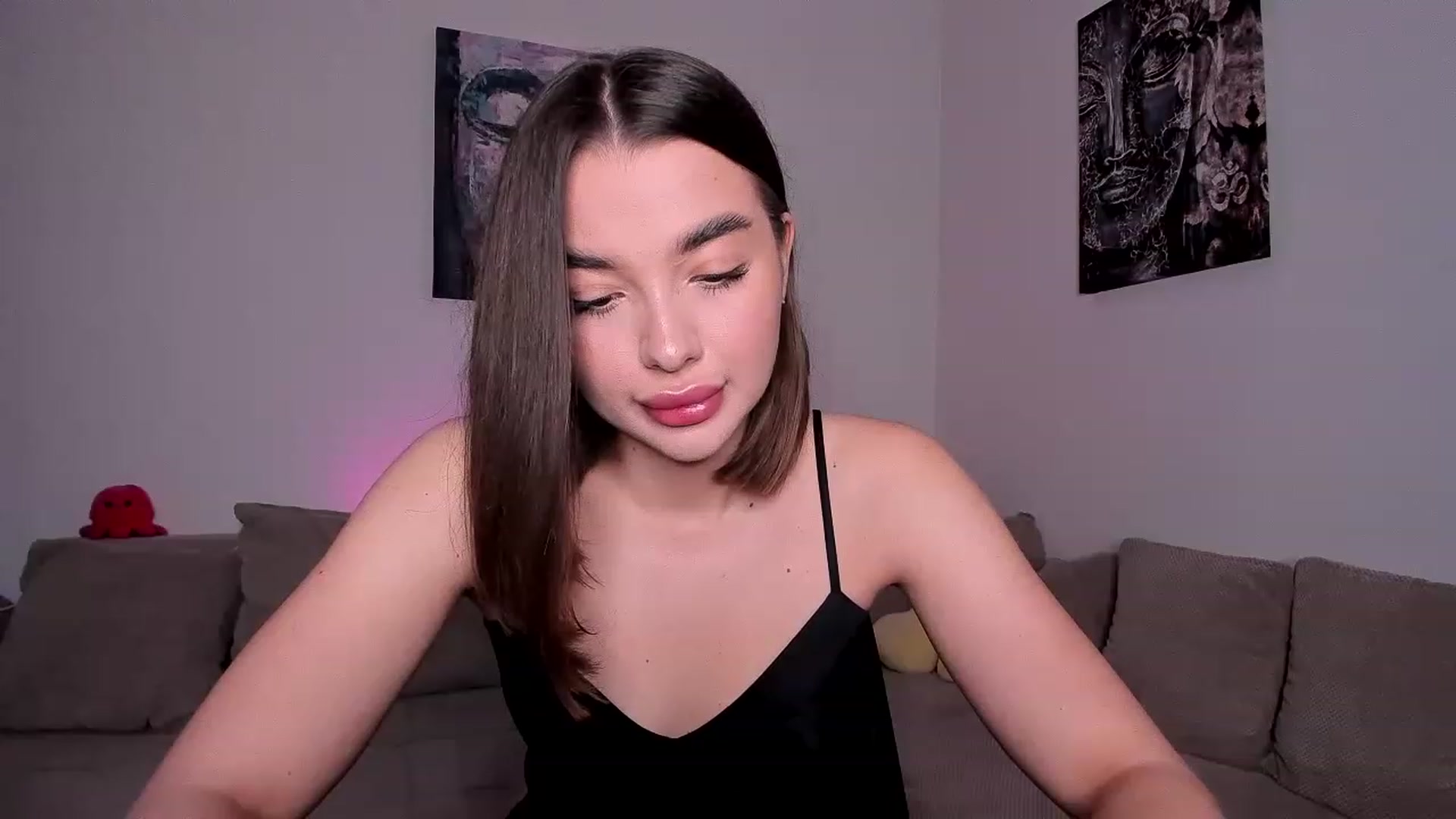 Gallery image thumbnail from Rockn_Queen's myfreecams stream on, 03/30/2023, 15:41 image 11 of 20