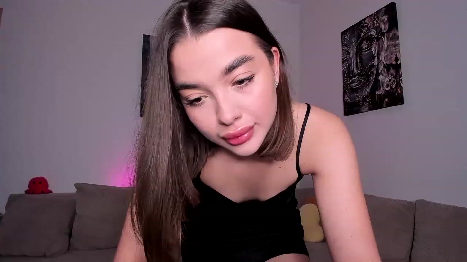 Gallery image thumbnail from Rockn_Queen's myfreecams stream on, 03/30/2023, 15:41 image 1 of 20