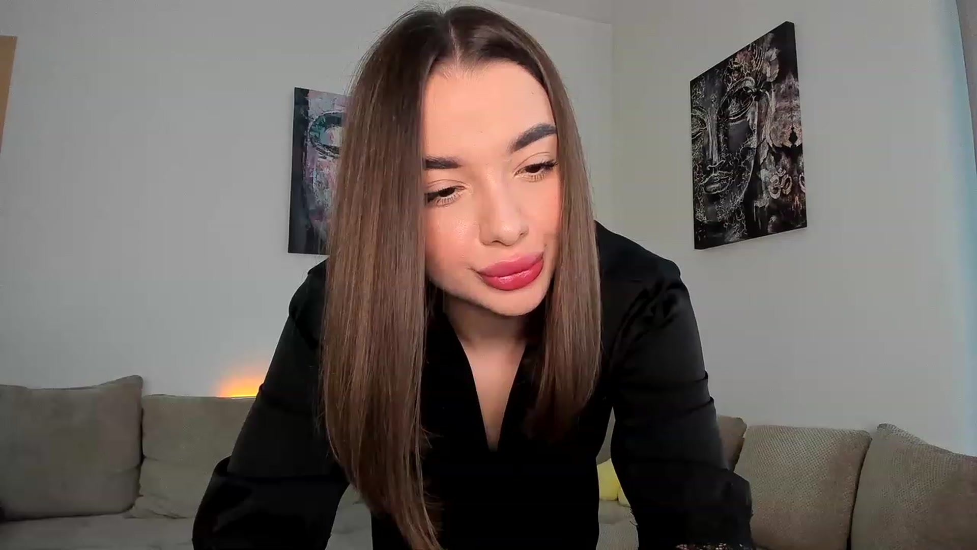 Gallery image thumbnail from Rockn_Queen's myfreecams stream on, 04/21/2023, 12:53 image 5 of 20