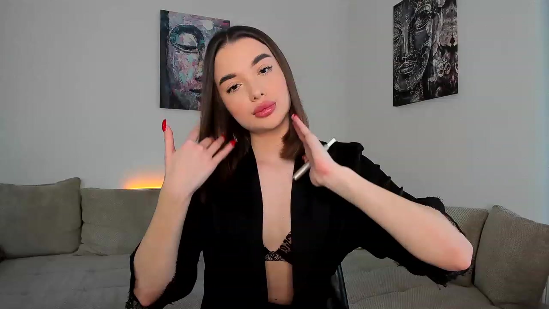 Gallery image thumbnail from Rockn_Queen's myfreecams stream on, 04/21/2023, 12:53 image 8 of 20