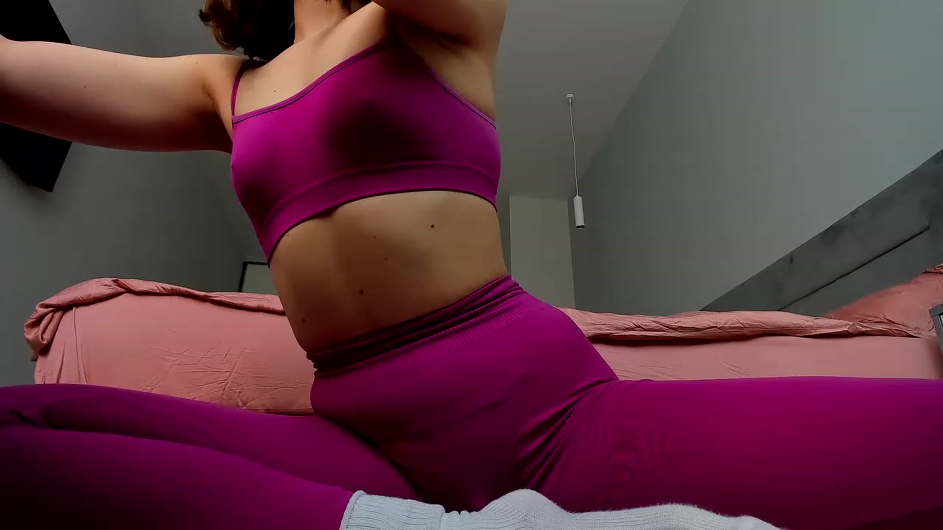 Gallery image thumbnail from Rockn_Queen's myfreecams stream on, 04/27/2023, 15:57 image 1 of 20